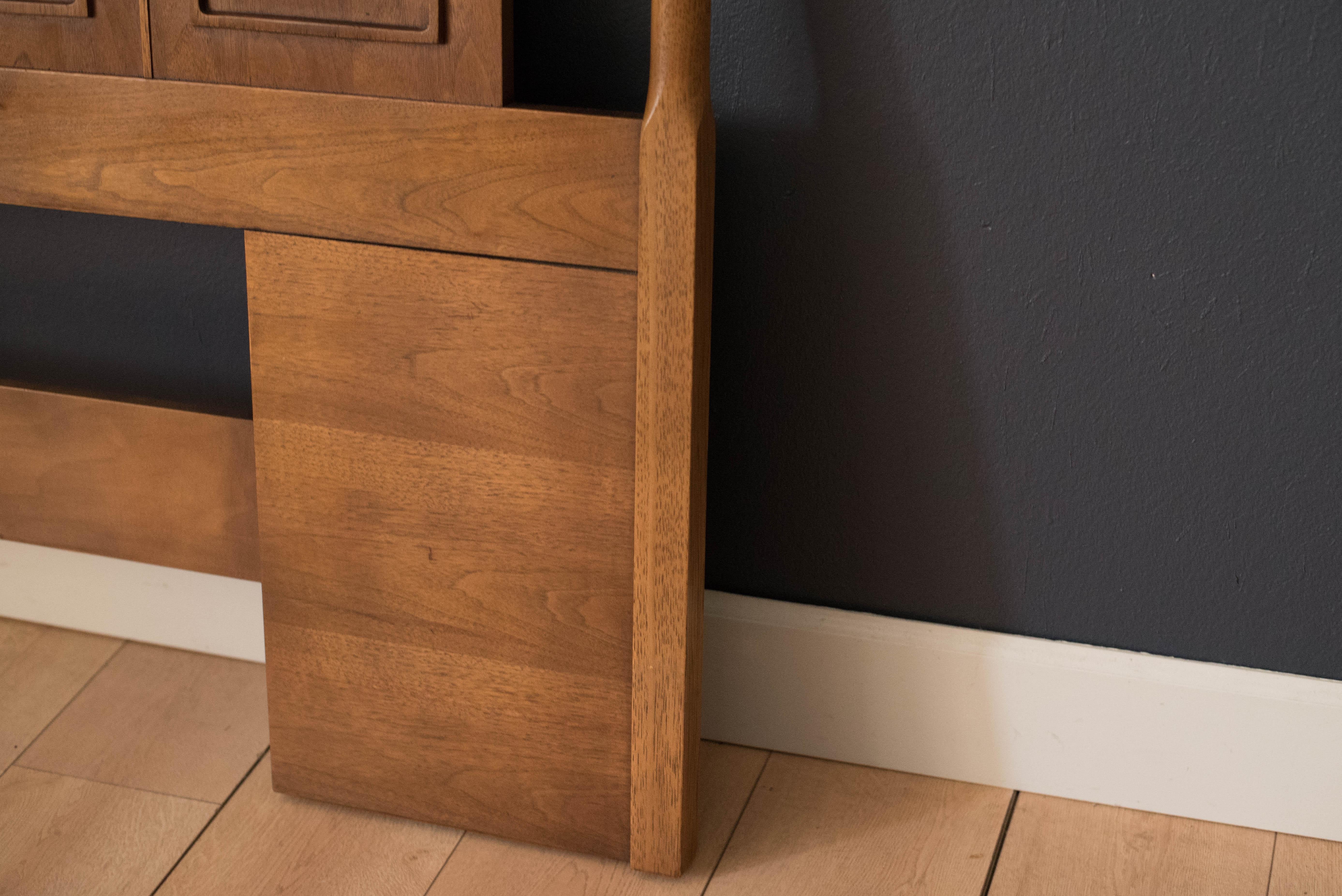 broyhill king headboard wood