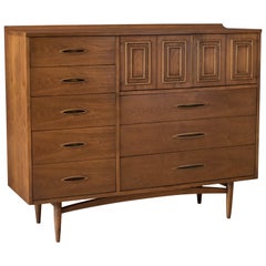 Mid Century Broyhill Sculptra Magna Dresser Chest