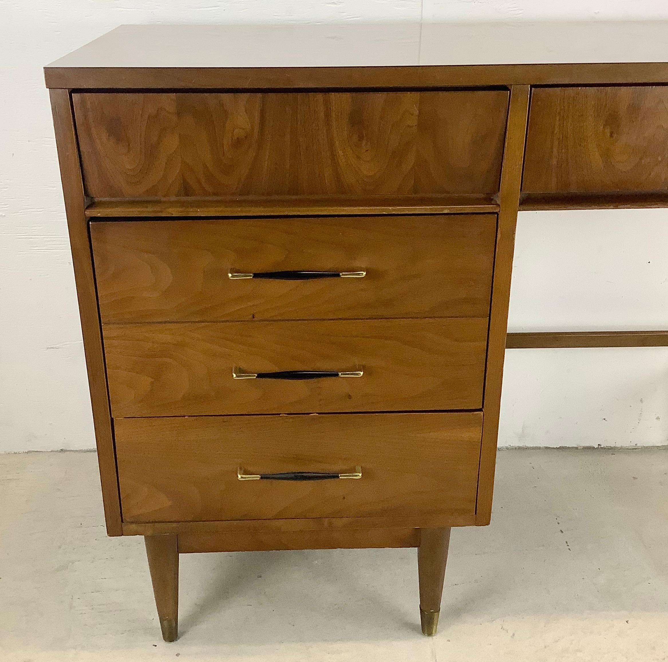 Mid-Century Broyhill Style Writing Desk 8