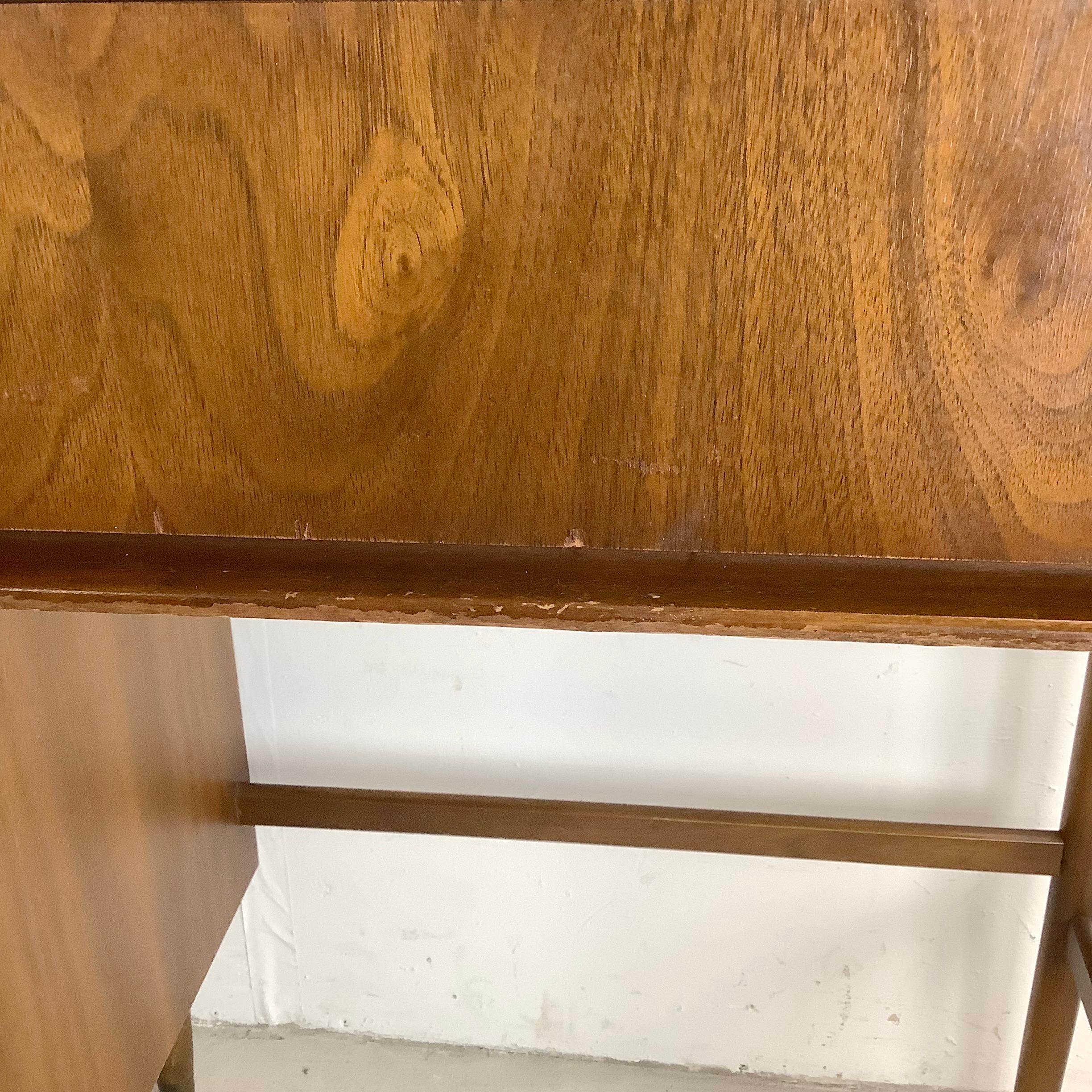Mid-Century Broyhill Style Writing Desk 10