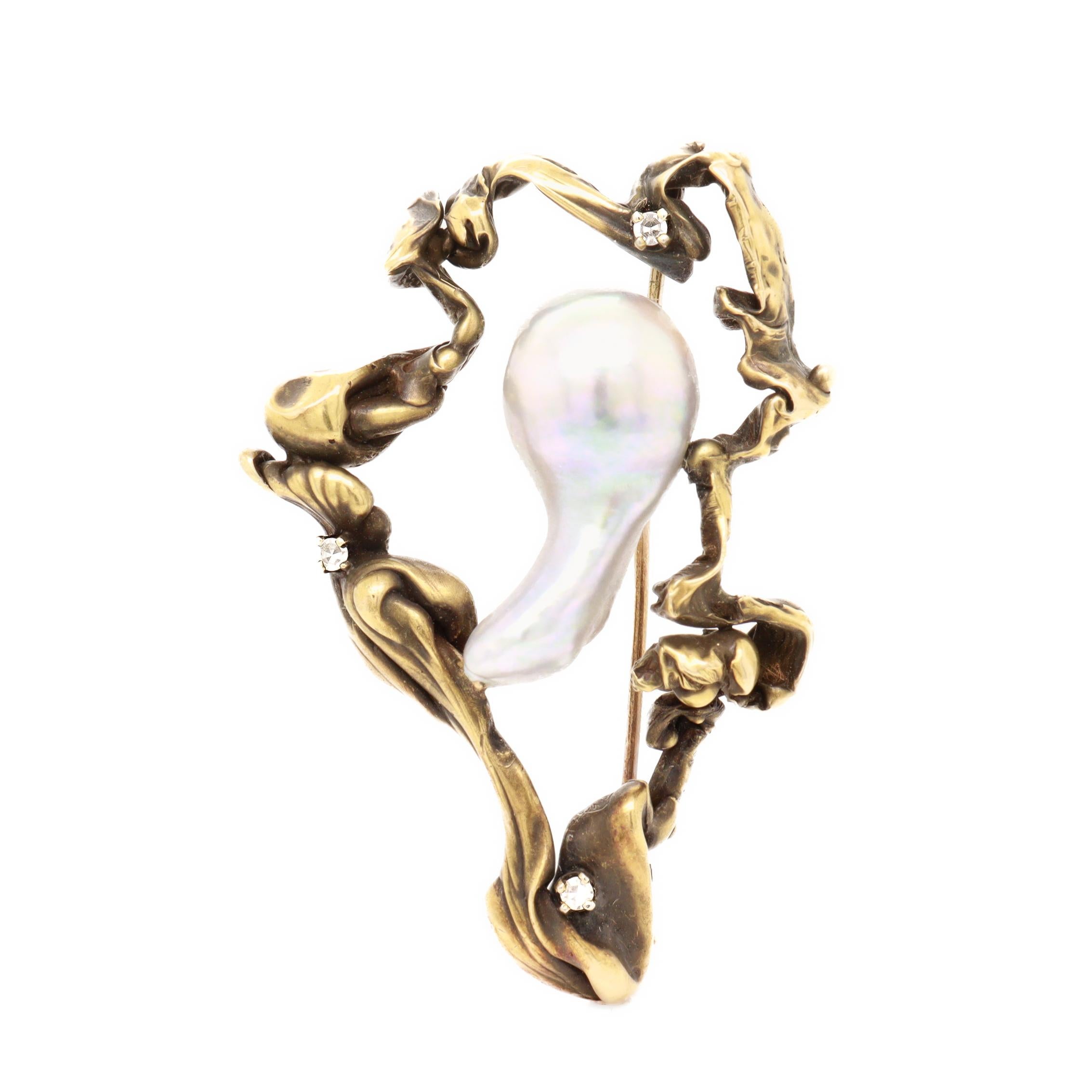 Brutalistische Brosche aus der Jahrhundertmitte aus 14k Gold, Diamanten und großen grauen Barockperlen im Angebot 1