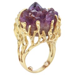 Bague cocktail brutaliste du milieu du siècle dernier en or 18 carats et améthyste Druzy