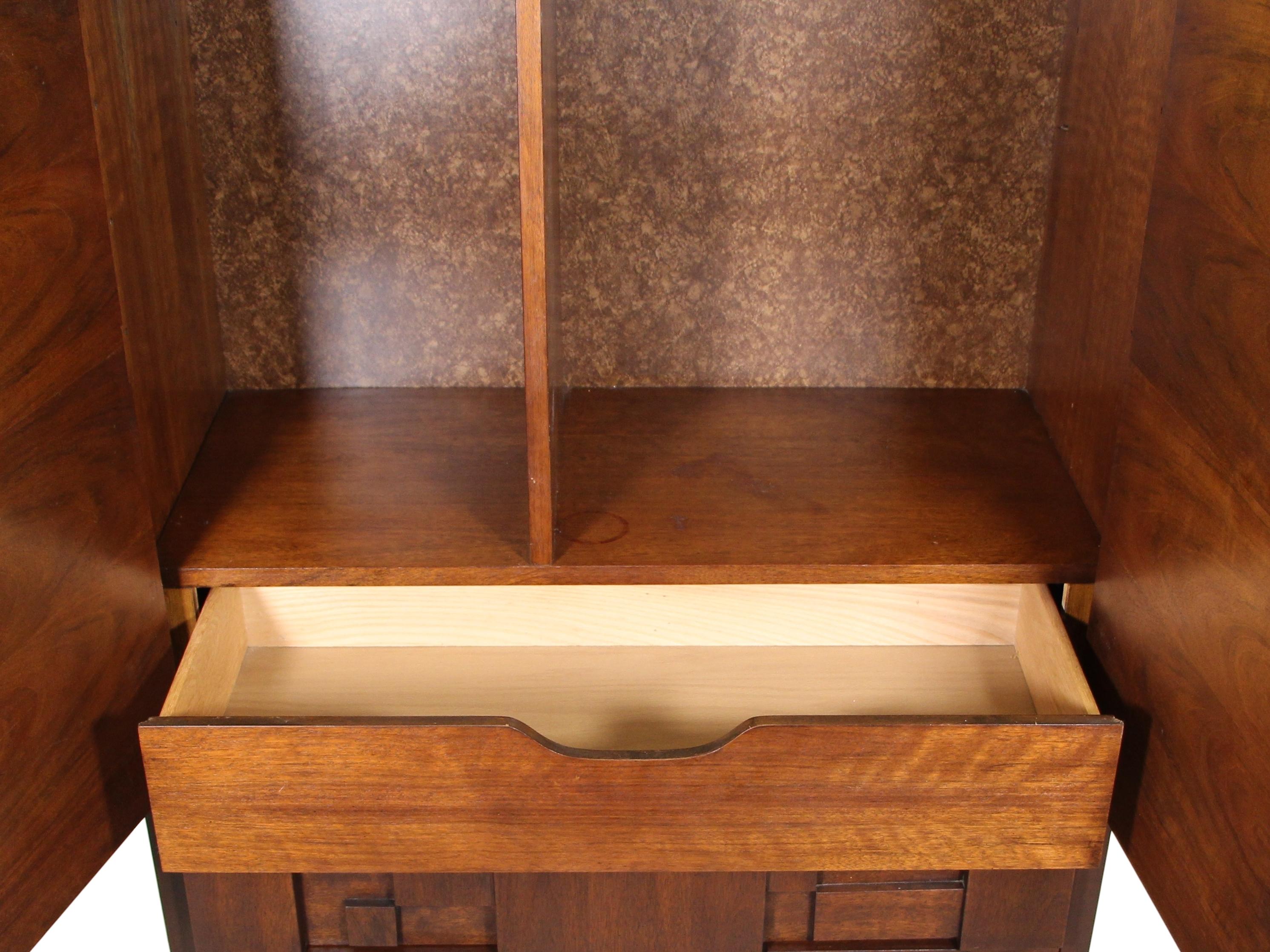 Midcentury Brutalist Armoire by Lane In Good Condition For Sale In Norcross, GA