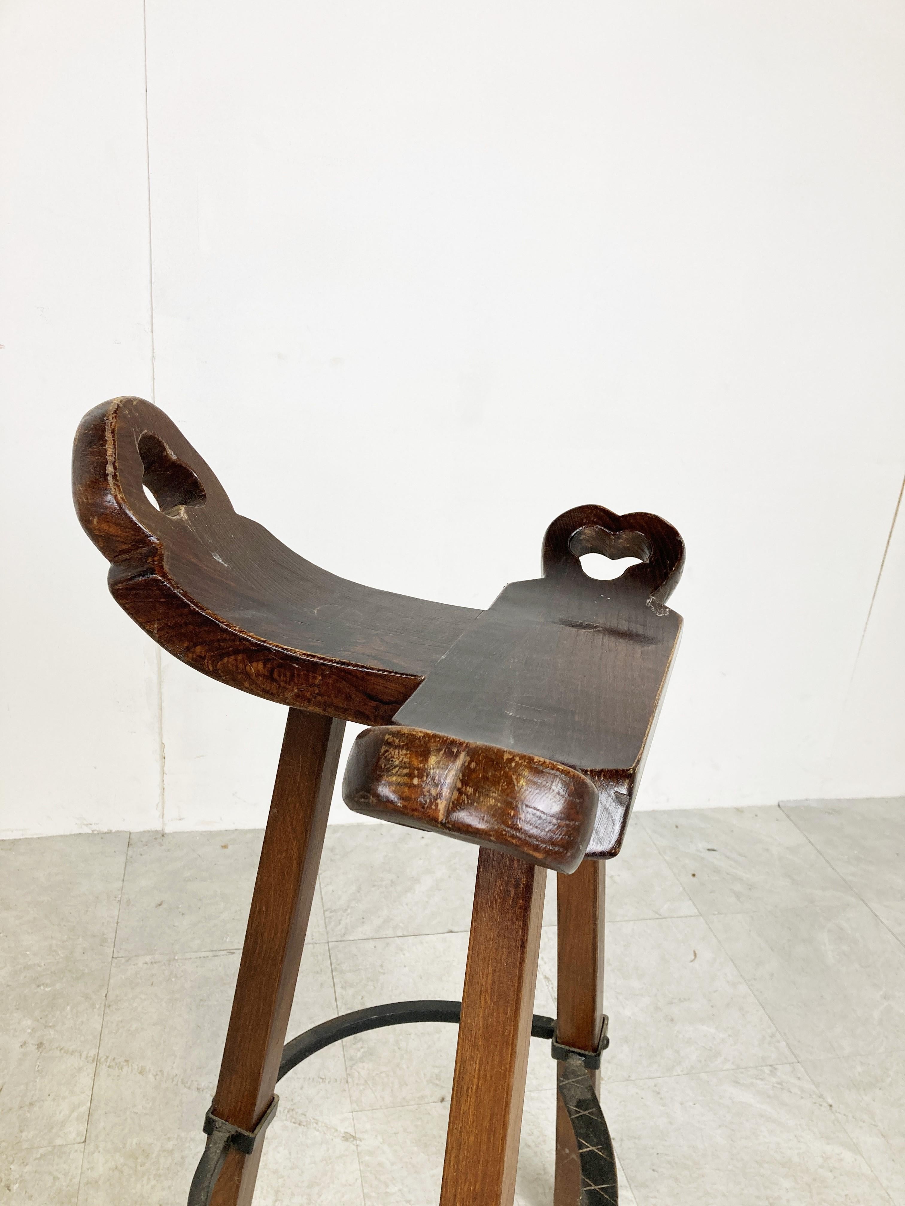 Mid century brutalist bar stools, 1960s For Sale 4