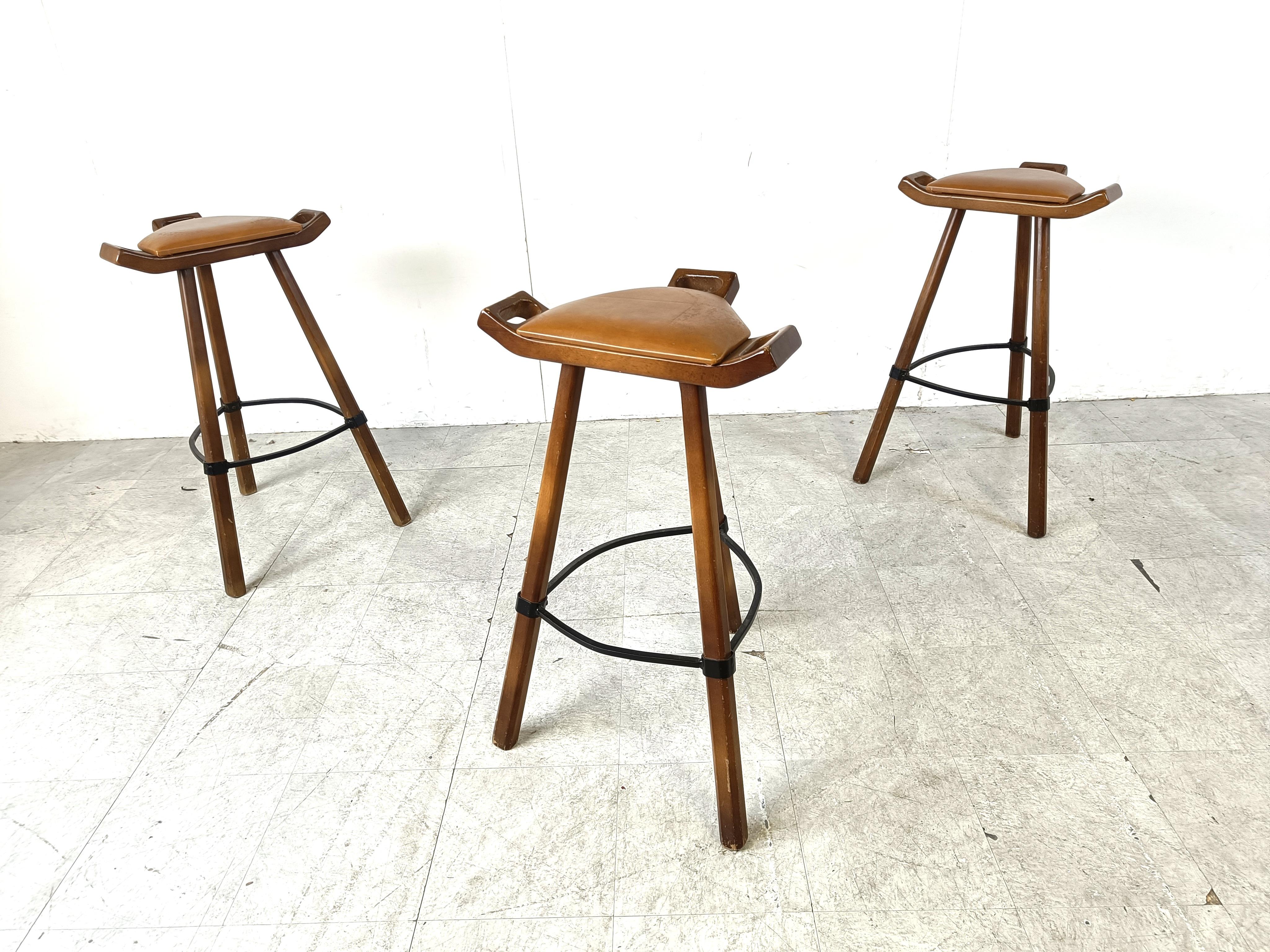 Mid century brutalist bar stools, 1960s - set of 3 For Sale 4