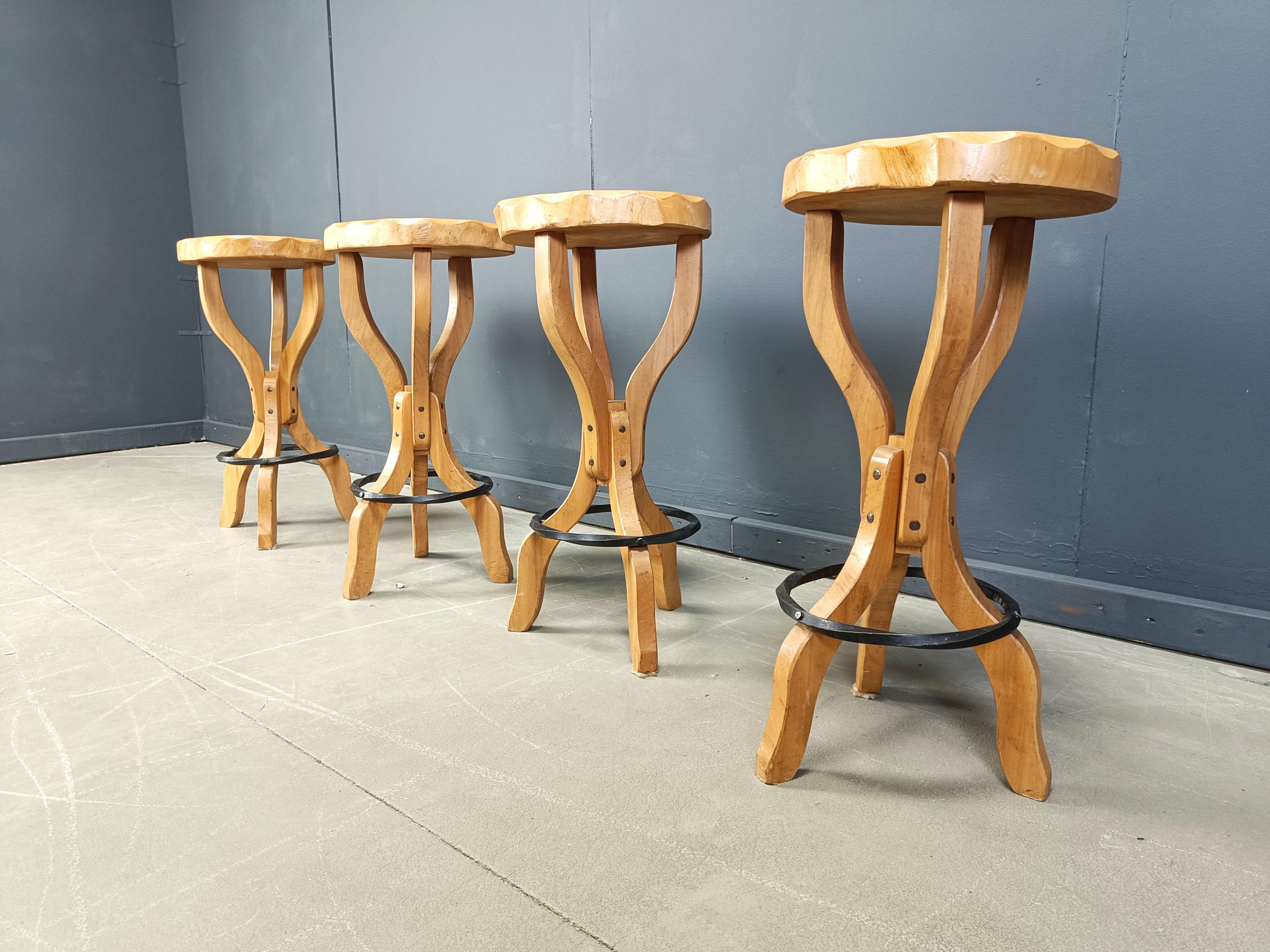Tabourets de bar brutalistes du milieu du siècle dernier, 1960 - ensemble de 4 en vente 3