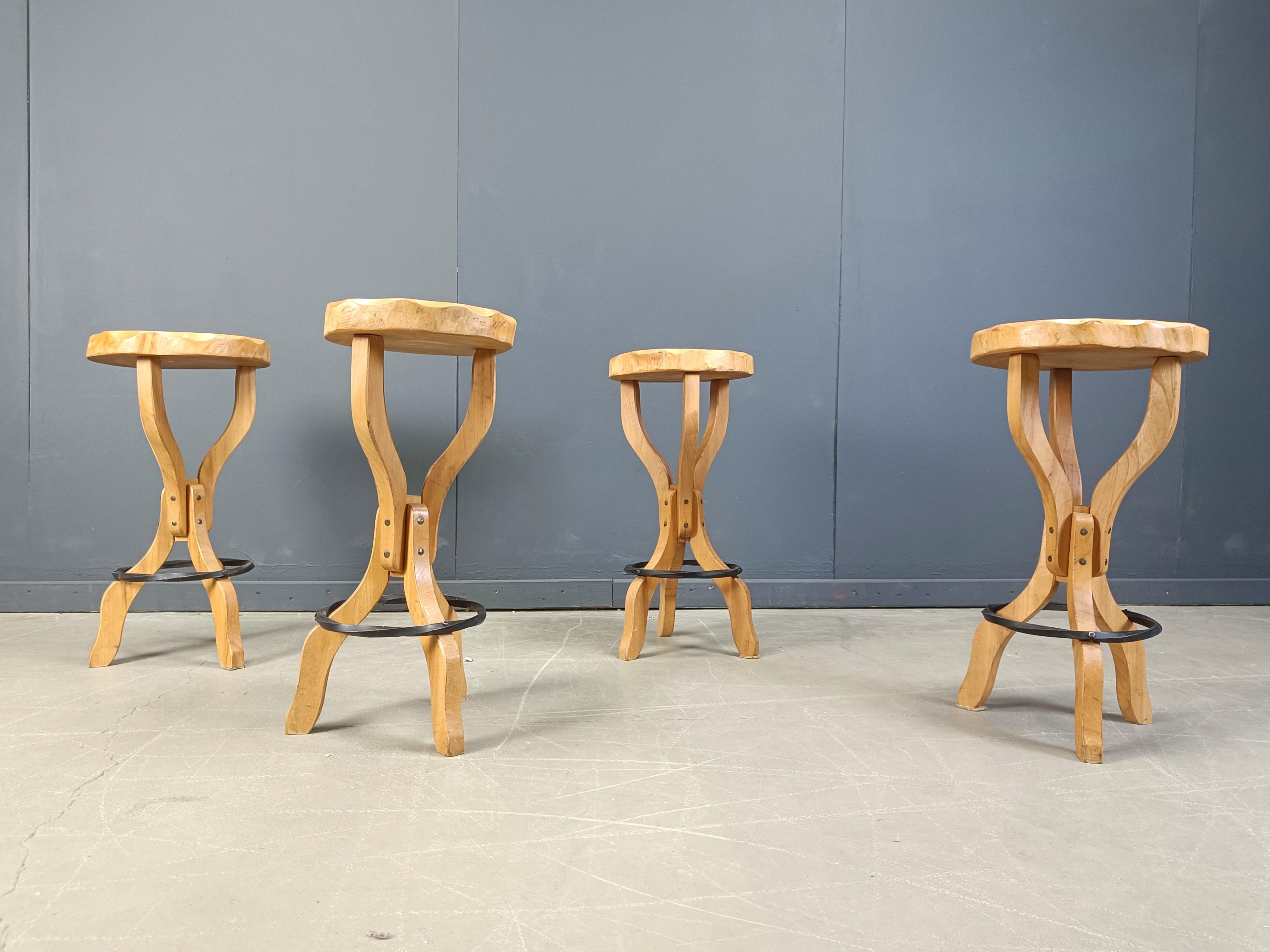 Milieu du XXe siècle Tabourets de bar brutalistes du milieu du siècle dernier, 1960 - ensemble de 4 en vente
