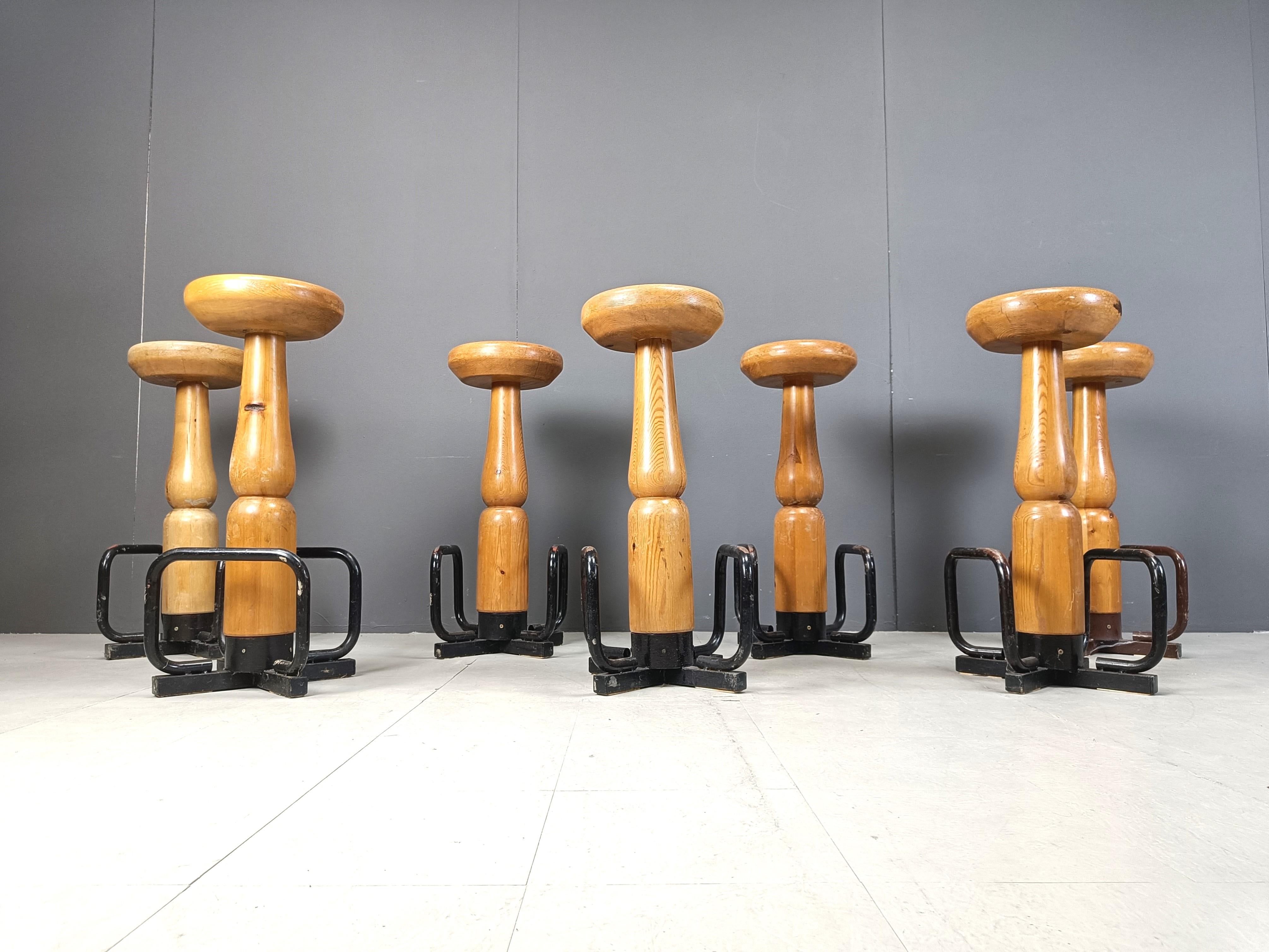Mid-20th Century Mid century brutalist bar stools, 1960s - set of 7 For Sale