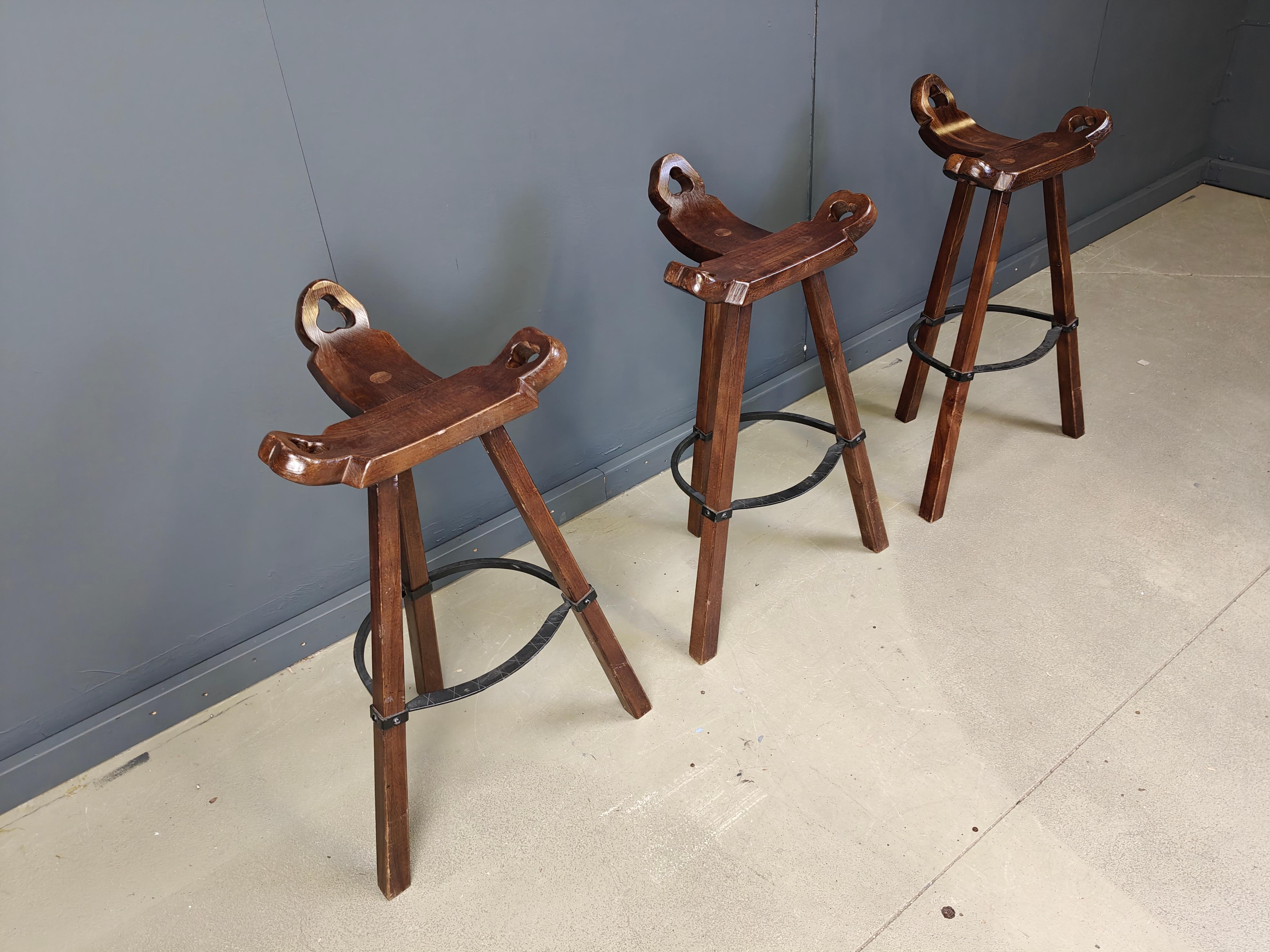 Tabourets de bar brutalistes du milieu du siècle dernier - ensemble de 3, 1960 en vente 1