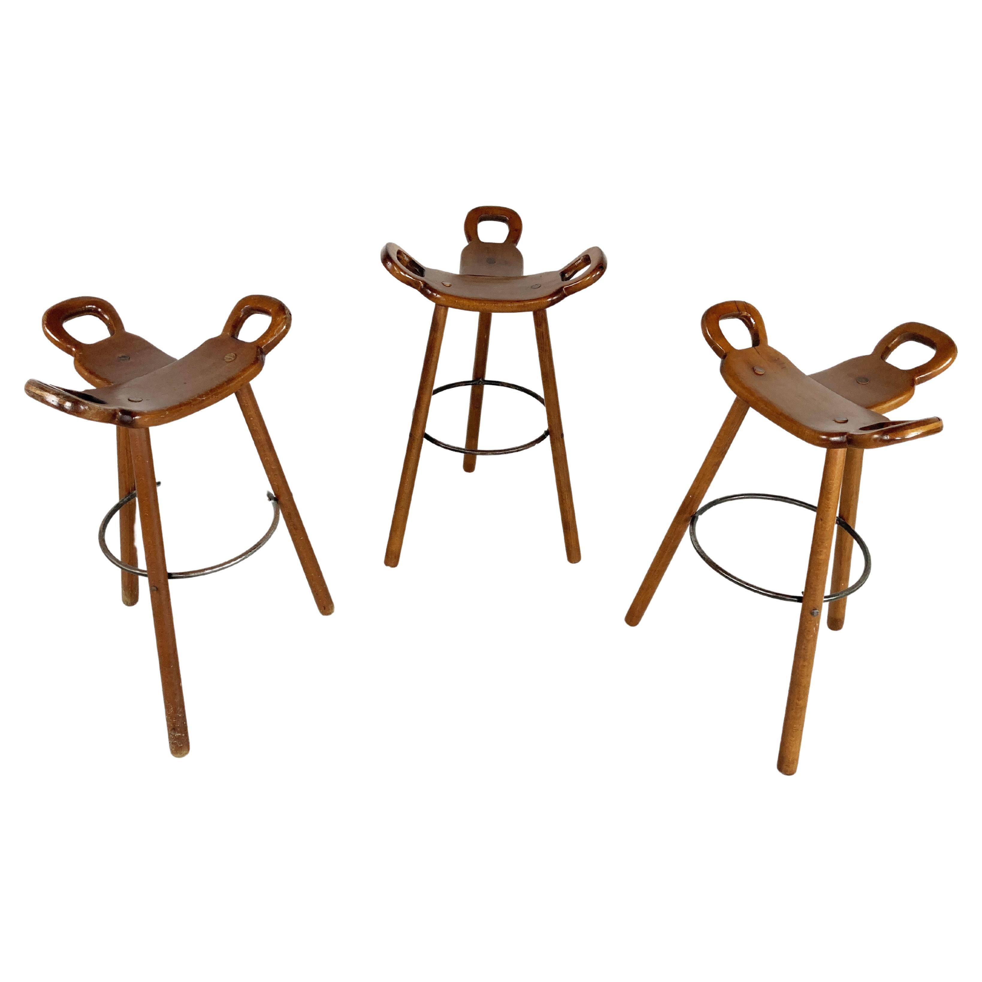 Set of 4 midcentury bar stools designed as bongo drums at 1stDibs
