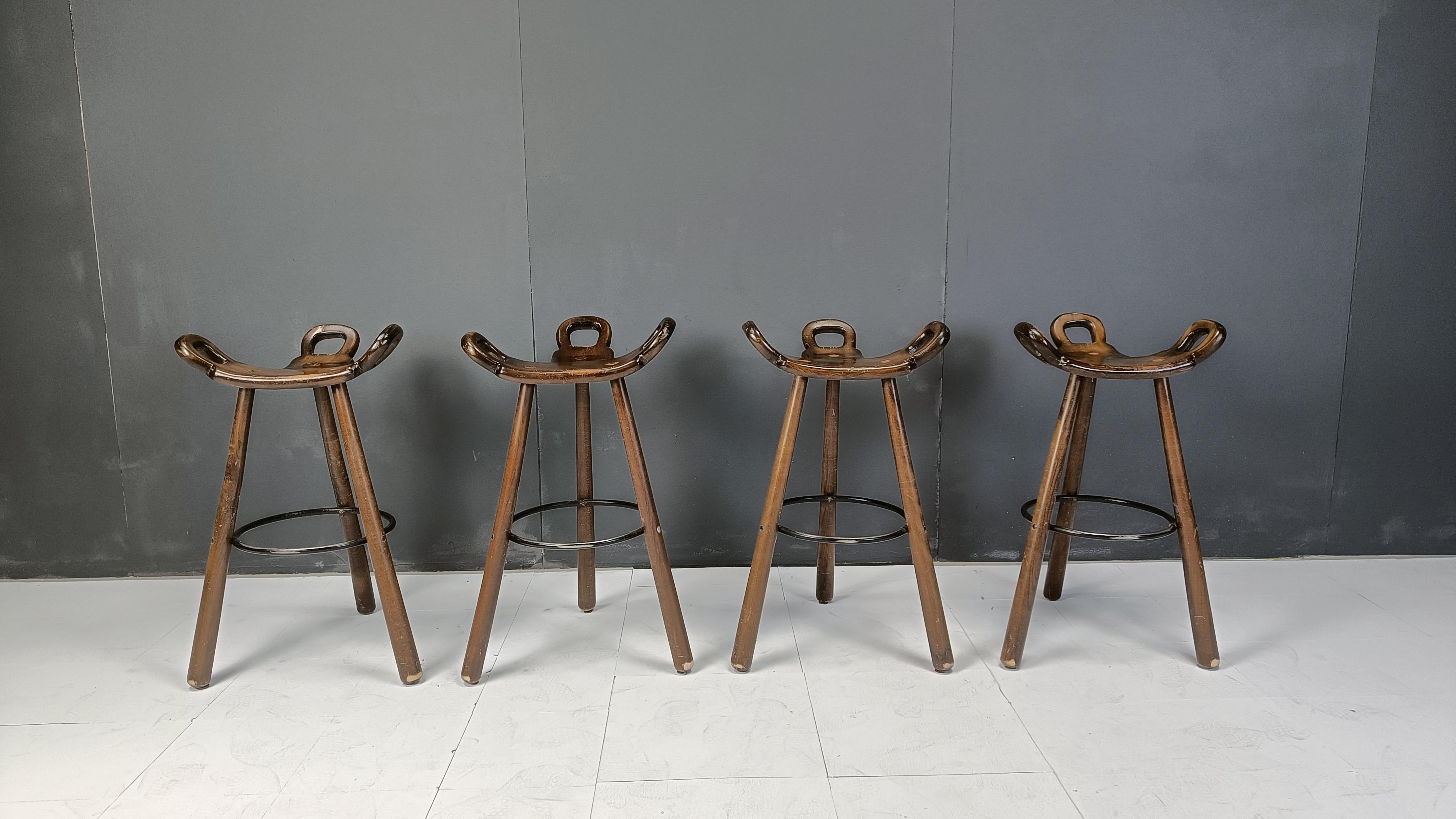 Mid century brutalist bar stools - set of 4, 1960s In Good Condition In Leuven, Vlaams Gewest