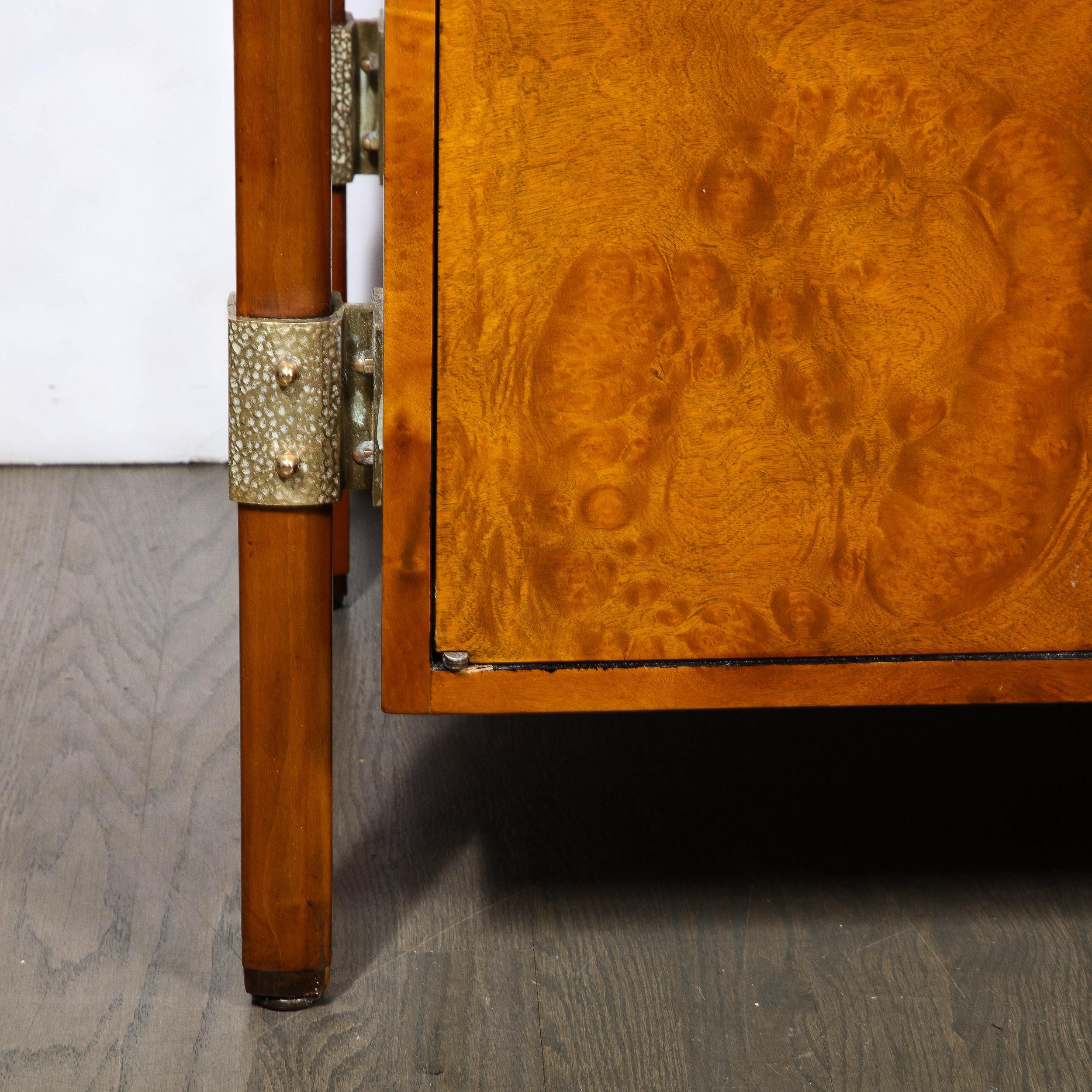 Brutalistisches Sideboard aus gemasertem Nussbaumholz von Harold Schwartz für Romweber, Mitte des Jahrhunderts im Angebot 6