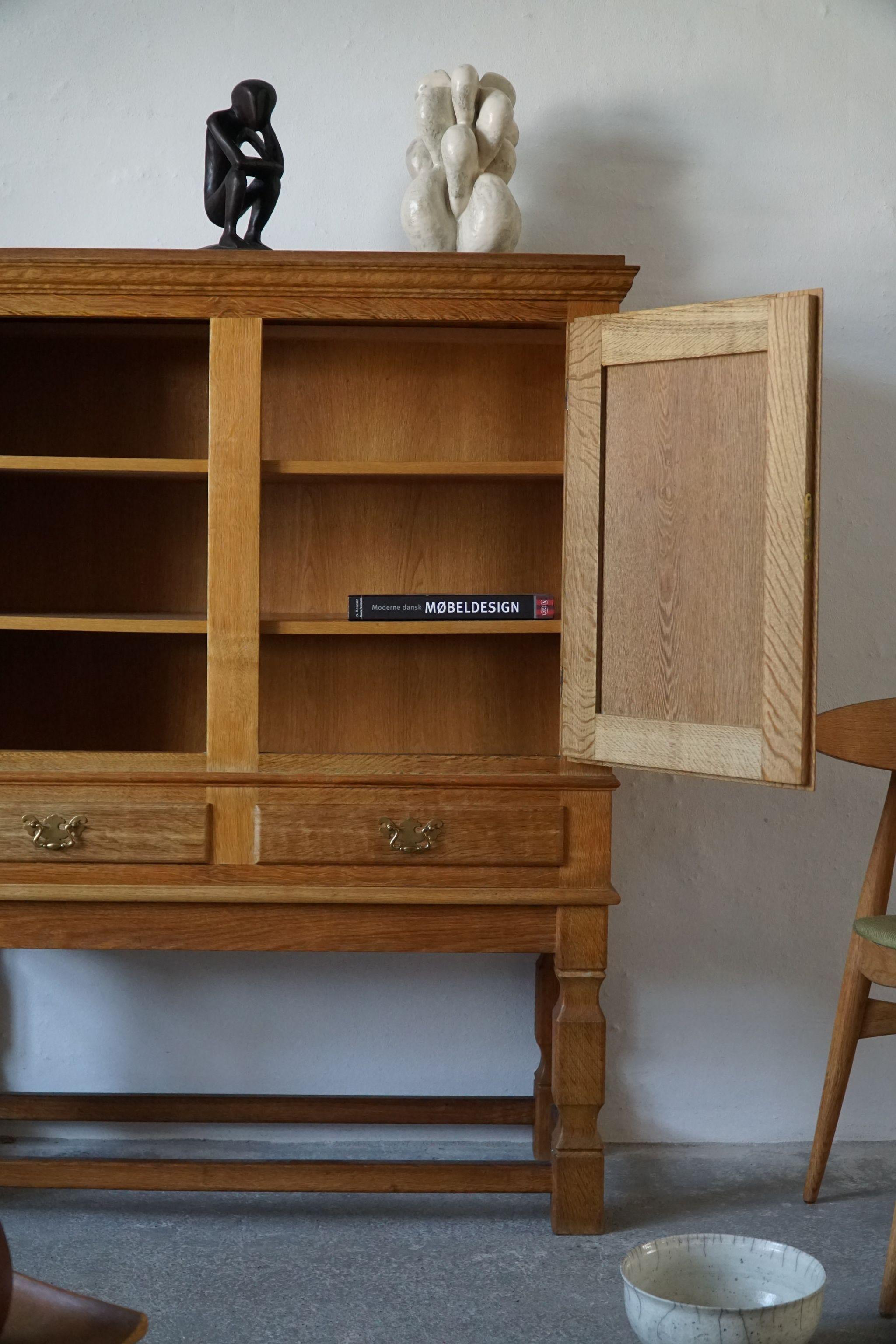 Mid Century Brutalist Cabinet by Danish Cabinetmaker, Made in Solid Oak, 1950s 2