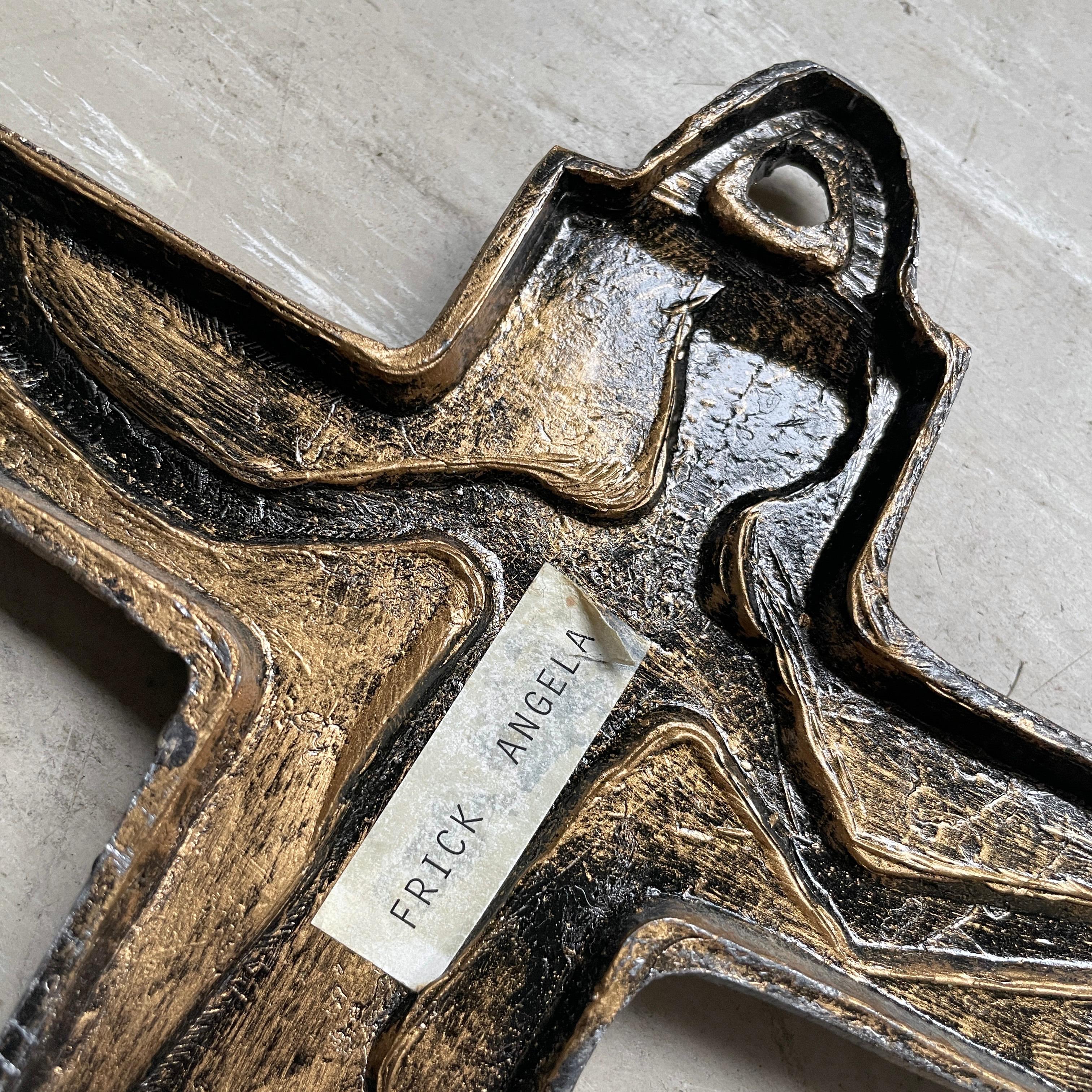 Mid Century Brutalist cast metal Crucifix For Sale 7