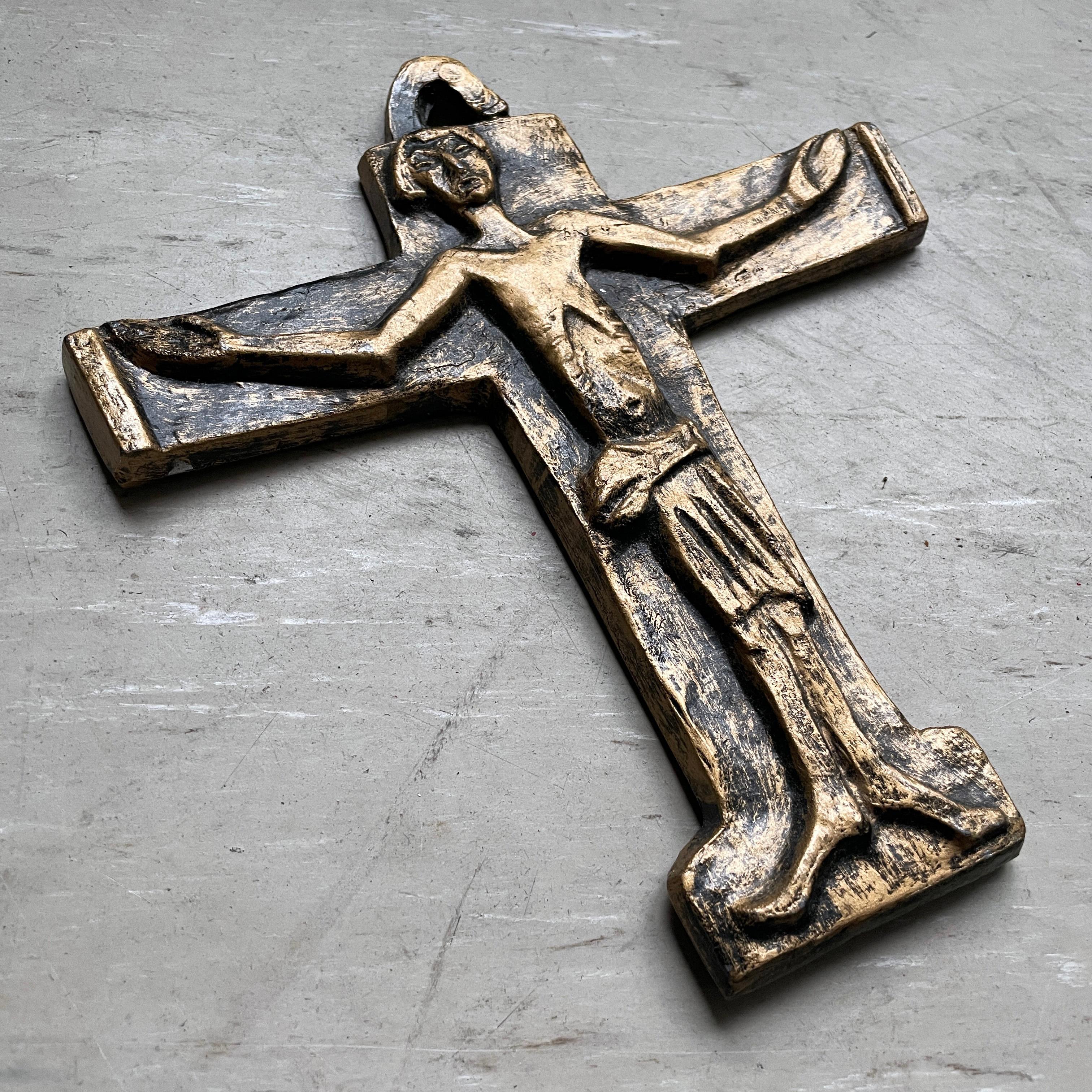 Mid Century Brutalist cast metal Crucifix For Sale 1