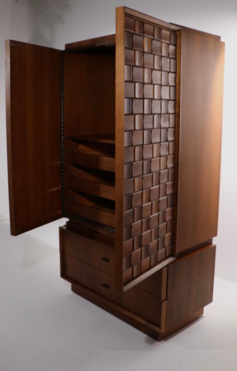 Mid Century Brutalist Chifferobe Cabinet Made in Canada In Good Condition In New York, NY