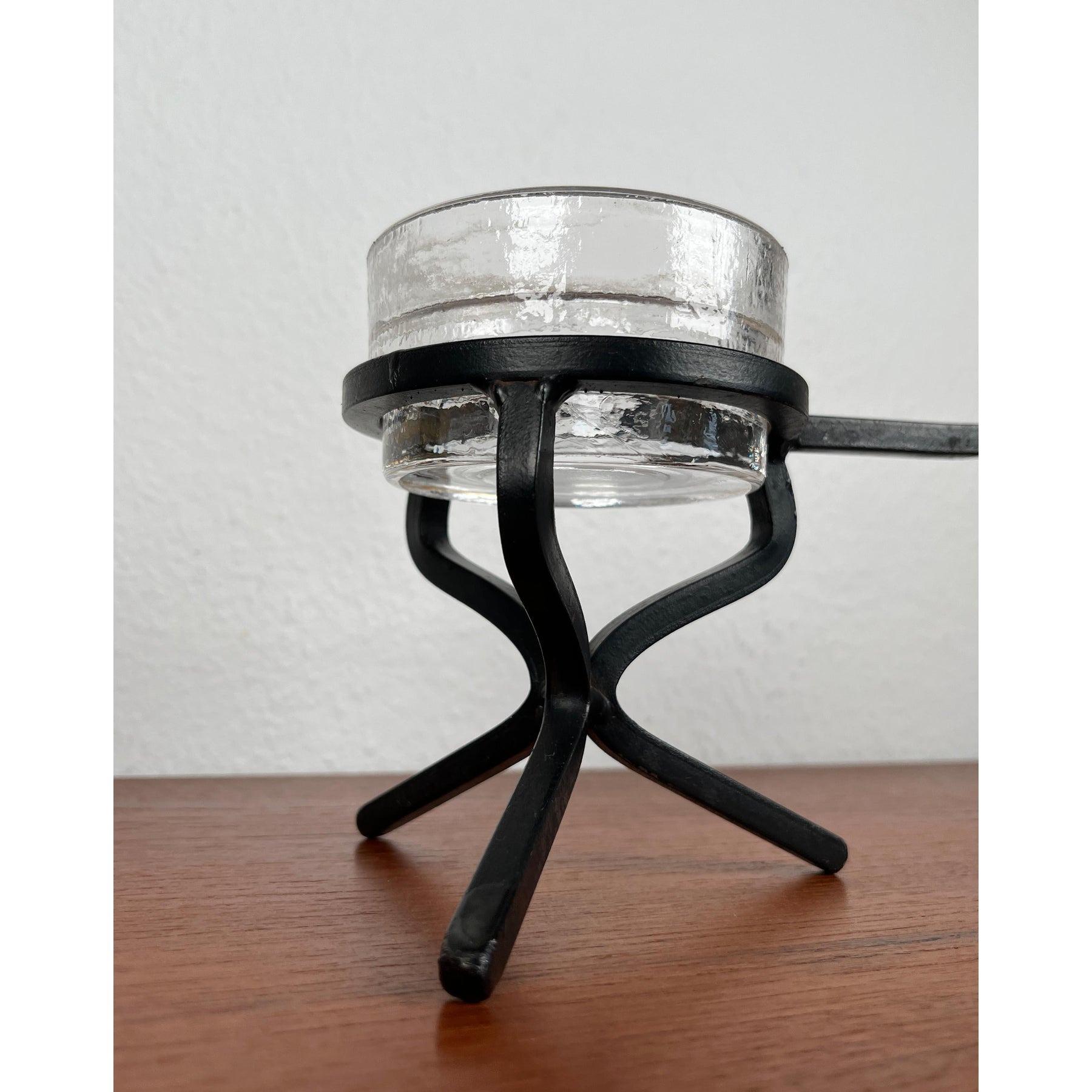 Brutalistischer dänischer Kerzenhalter aus Schmiedeeisen und Glas, 1960er Jahre im Angebot 2