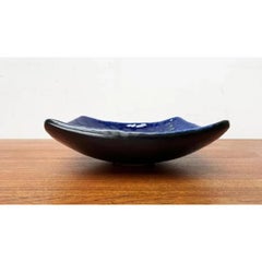 Mid-Century Brutalist Fat Lava Pottery Bowl, 1960s