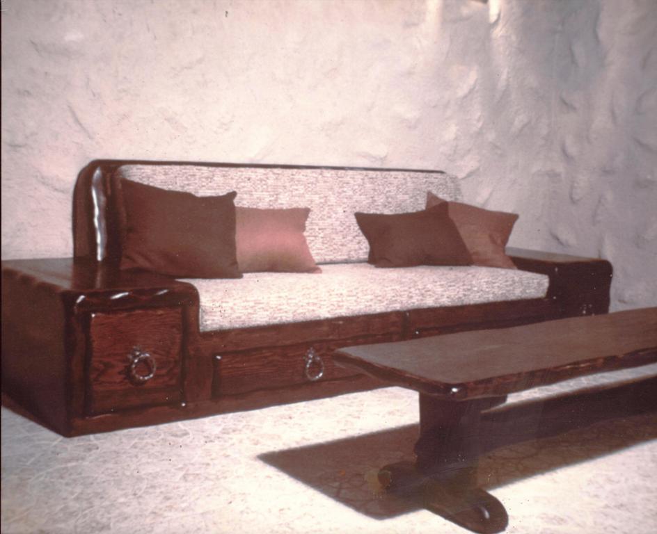 Schwebendes Wandregal, Brutalismus, Mitte des Jahrhunderts, Selten im Angebot 8