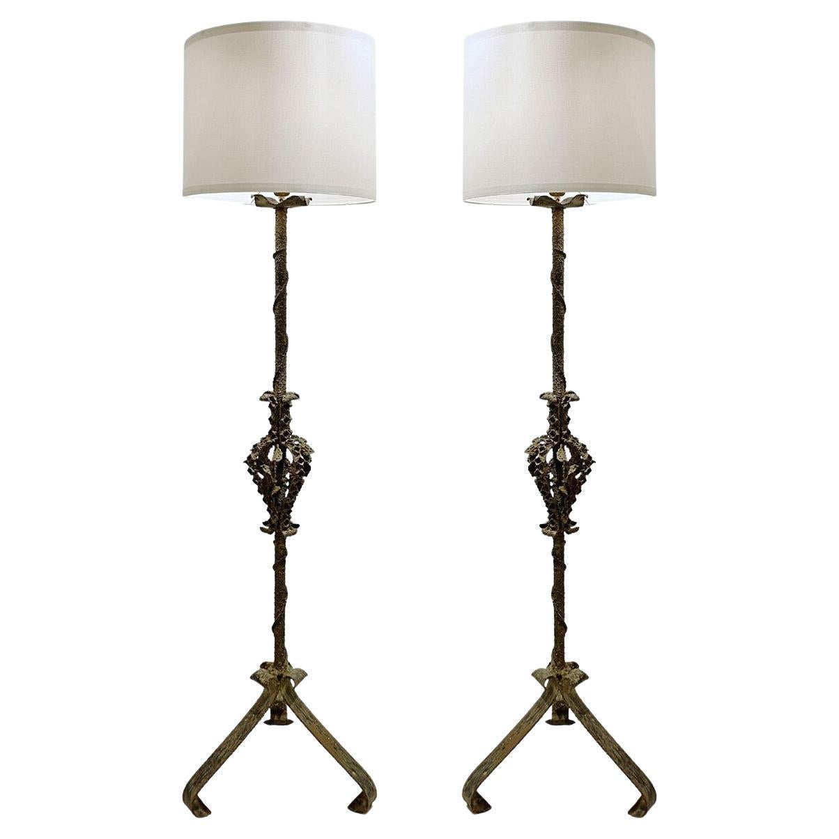 Floor Lamp from the 1960s in Wrought Iron and Leather For Sale at 1stDibs