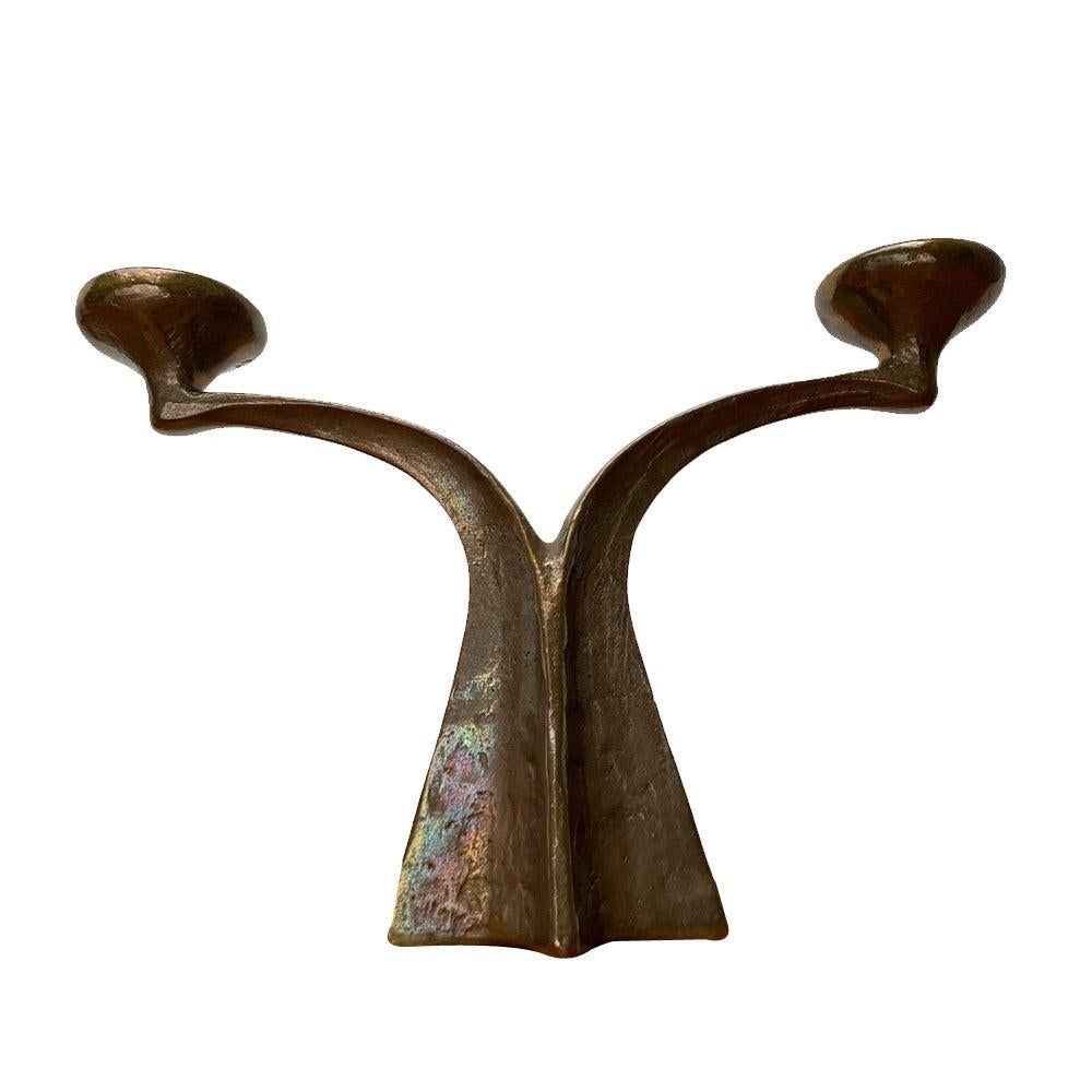 Mid-Century Brutalist German Bronze Candleholder from Harjes, 1960s, in Very Good conditions. Designed 1960 to 1969 This piece has an attribution mark.

Additional information:
Materials: Metal
Color: Gold
Styles: Brutalist, Mid-Century