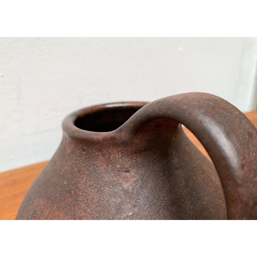 Vasi a caraffa tedeschi brutalisti di metà secolo di Hartwig Heyne Pottery, anni '60 in vendita 3