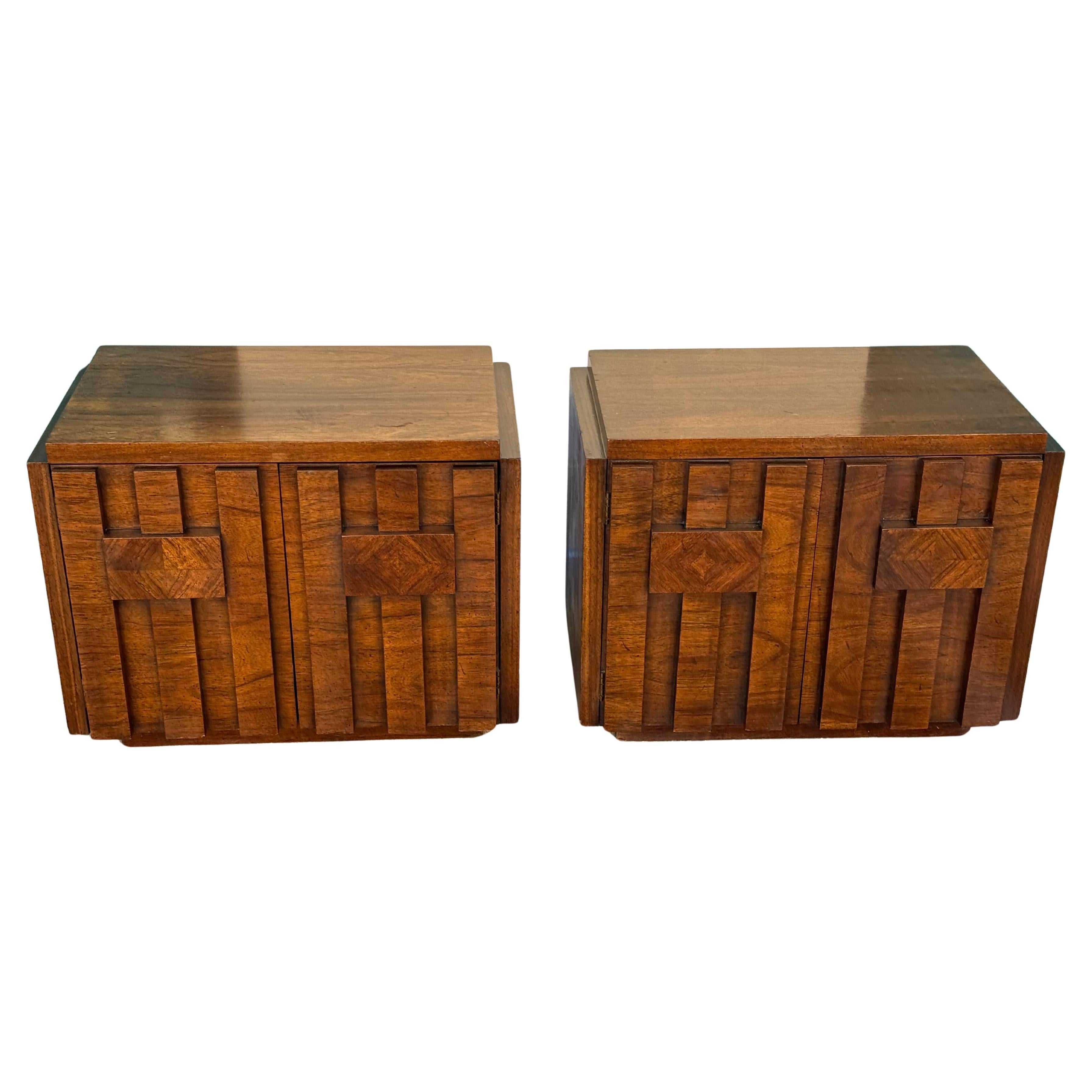 Fin du 20e siècle Tables de nuit Brutalist Lane Staccato du milieu du siècle Paul Evans 1970 en vente