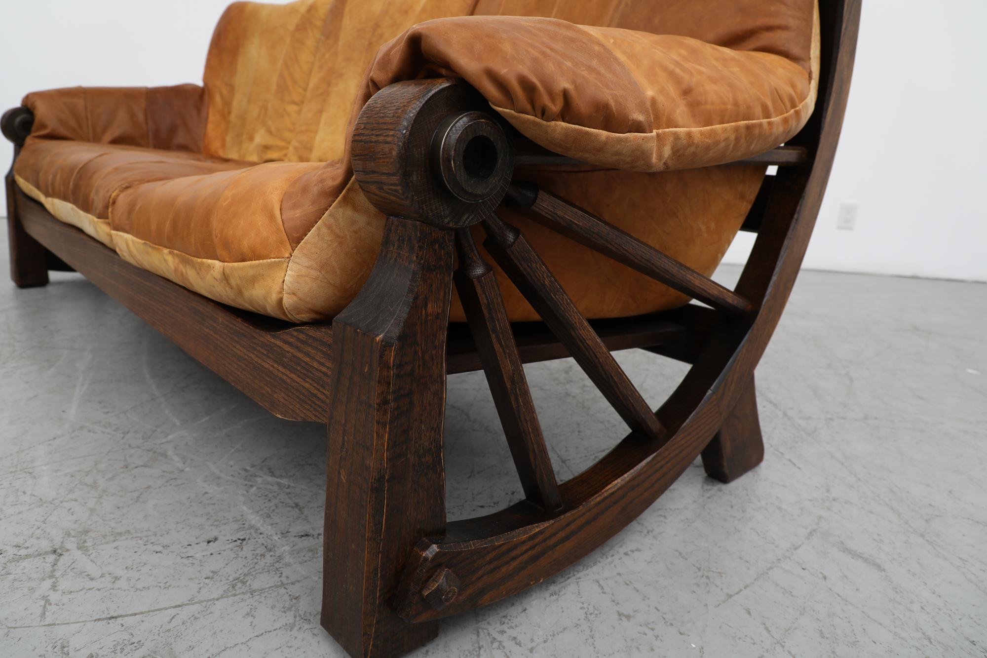 Canapé Brutalist du milieu du siècle en cuir Brown Patchwork avec structure en bois de style Western en vente 9