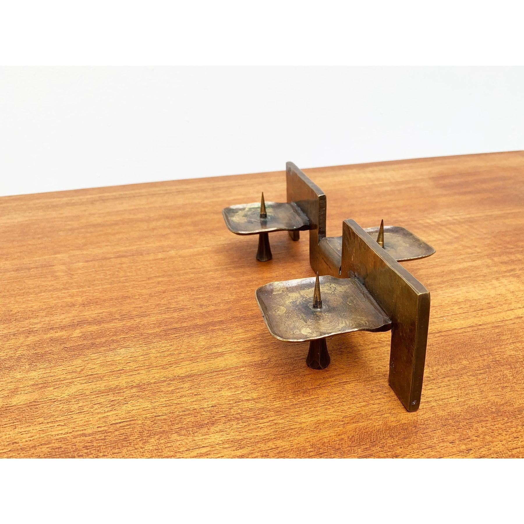 Brutalistischer Metall-Kerzenhalter aus der Jahrhundertmitte, 1960er Jahre (Brutalismus) im Angebot