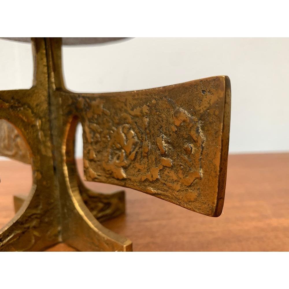 Brutalistischer Metall-Kerzenhalter aus der Jahrhundertmitte, 1960er Jahre im Zustand „Hervorragend“ im Angebot in Hamburg, DE