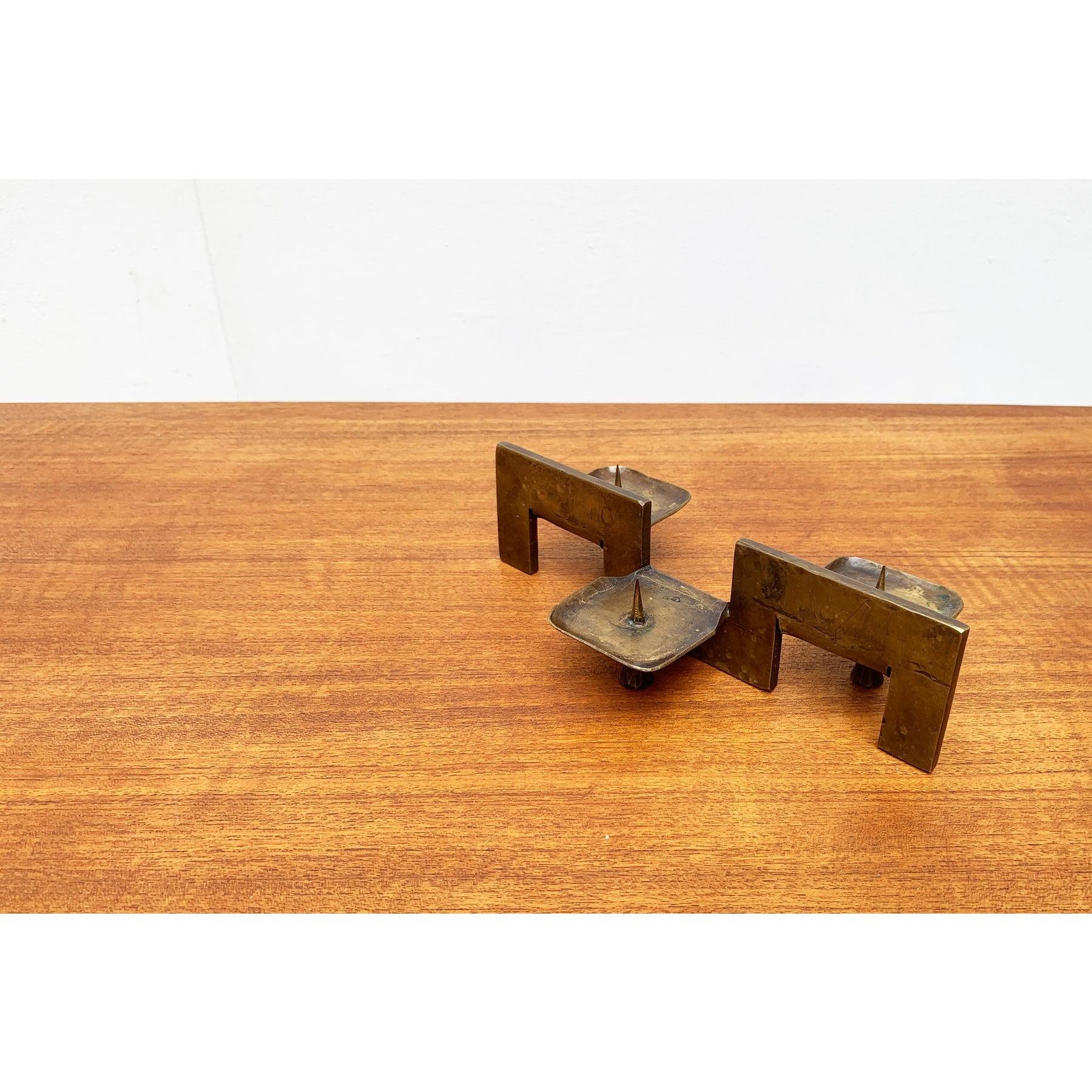 Brutalistischer Metall-Kerzenhalter aus der Jahrhundertmitte, 1960er Jahre im Zustand „Gut“ im Angebot in Hamburg, DE