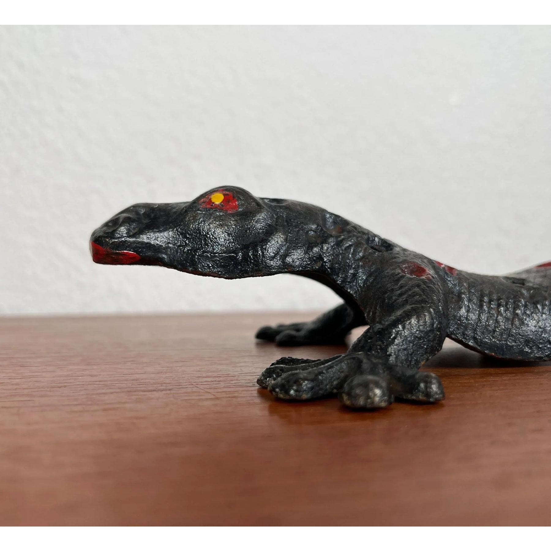 Mid-Century Brutalist Metal Gecco Figurine, 1960s For Sale 2