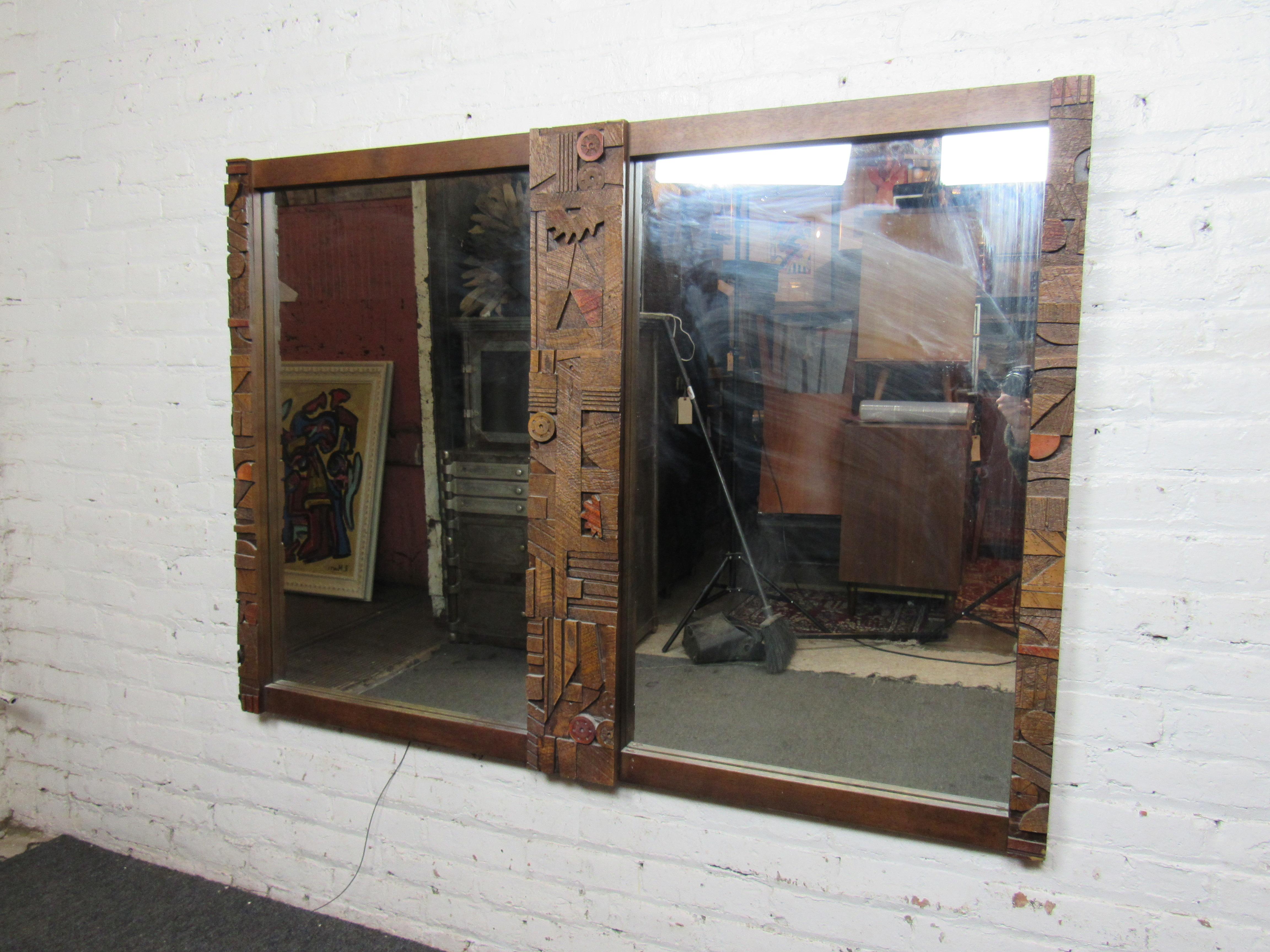 Large wall mirror with mosaic wood frame. Great mid-century brutalist style for home use.
Please confirm location NY or NJ.