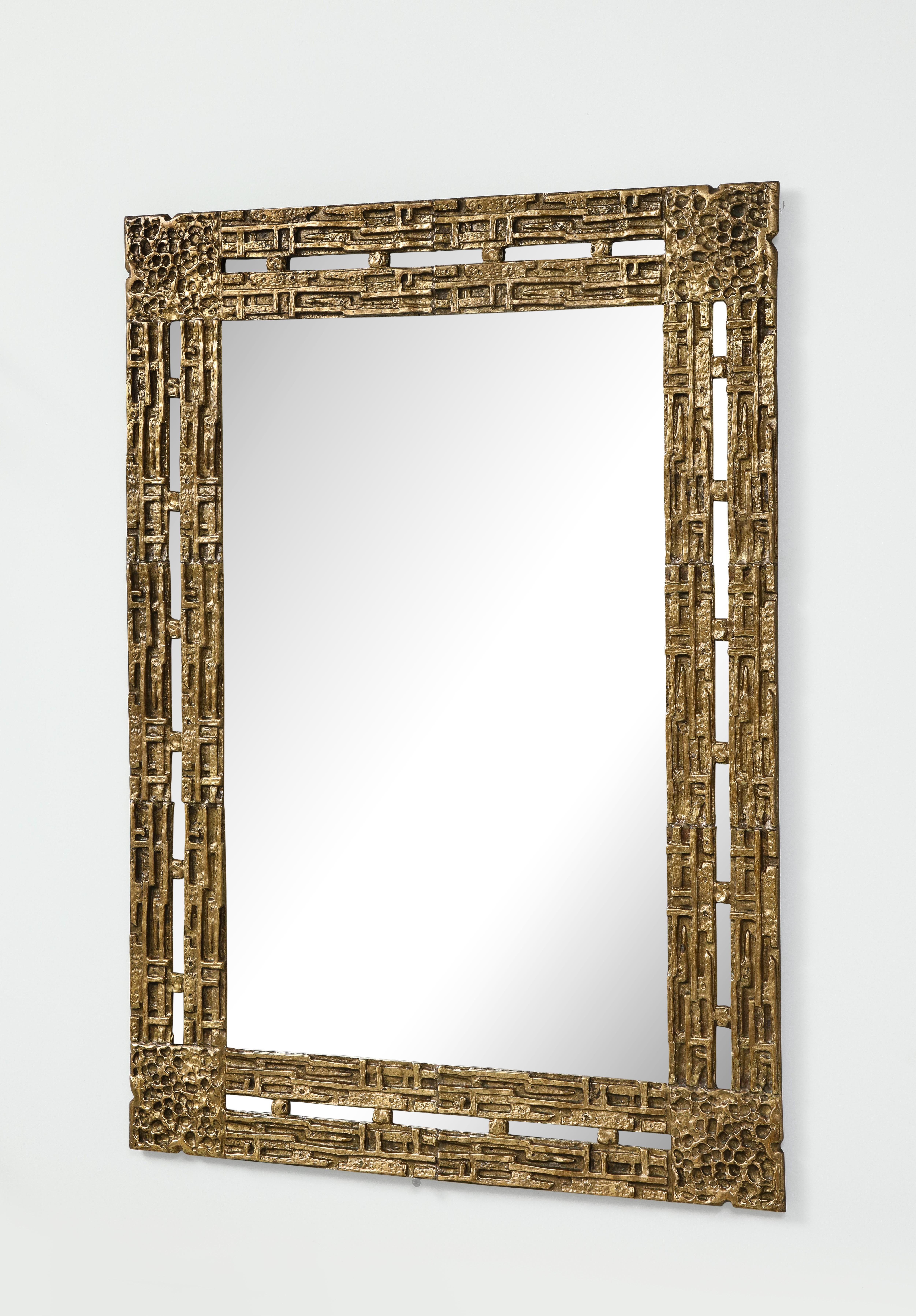 Mid century Brutalist Mirror In Excellent Condition For Sale In Jersey City, NJ