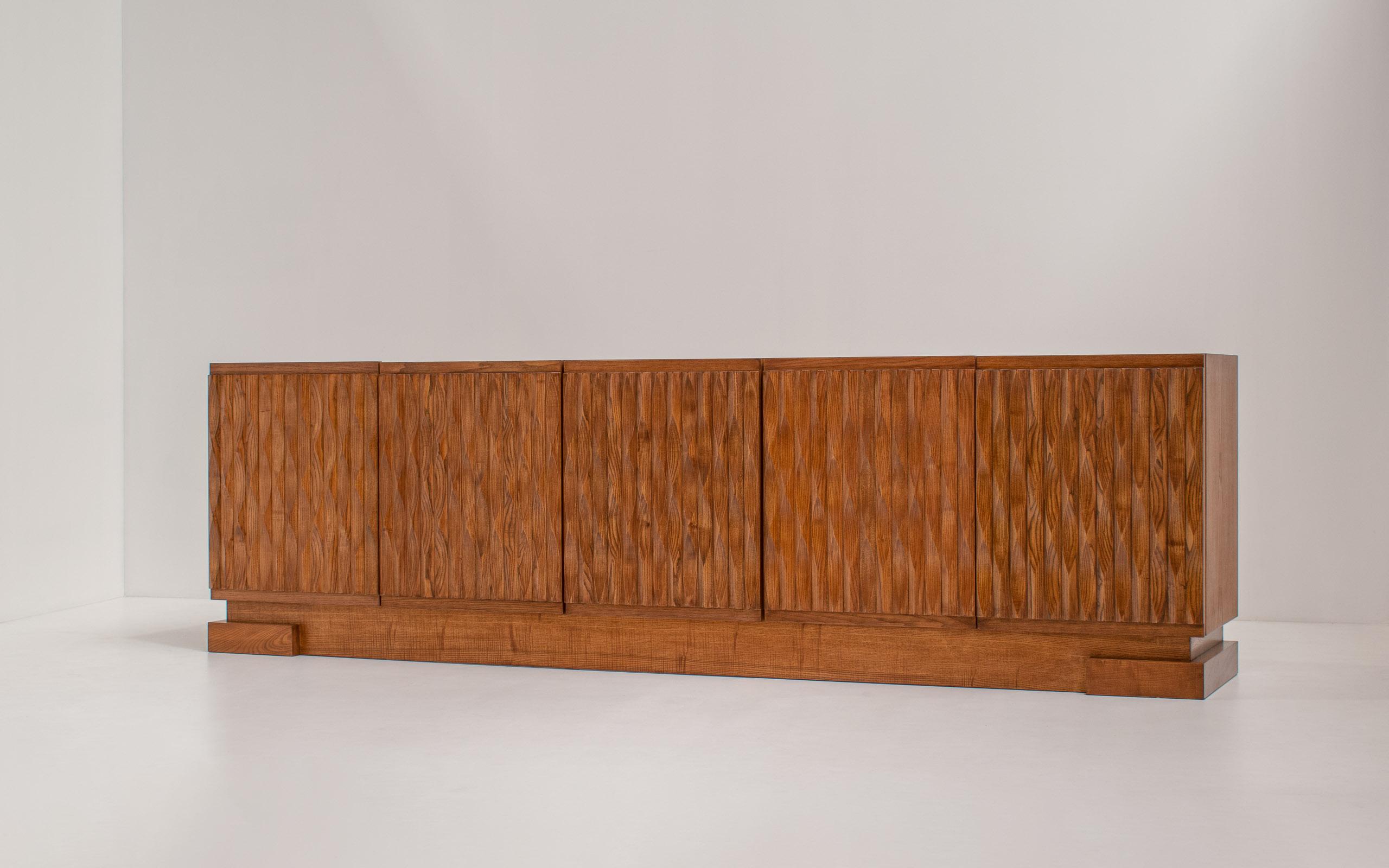 Mid-Century Modern Midcentury Brutalist Oak Sideboard, Belgium, 1970s