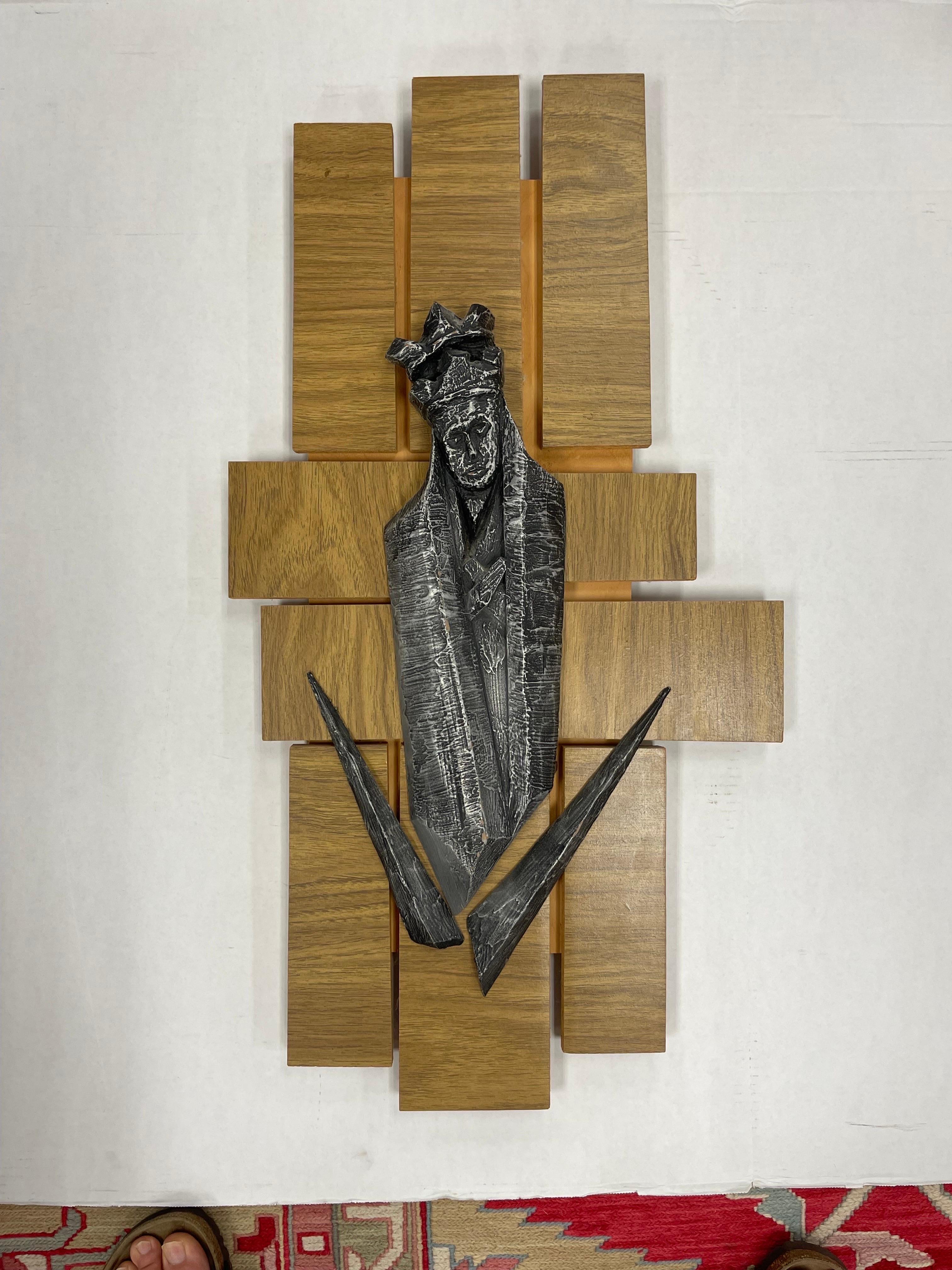 Unique Brutalist was sculpture where crowned man in metal is attached to a wooden frame which is ready to hang on any wall. Great scale and better lines. Why not own the best?