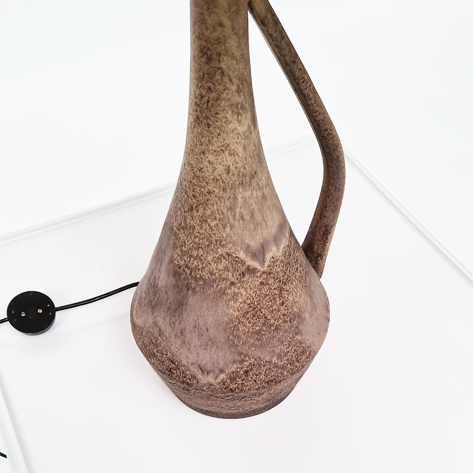 Brutalistische Mid-Century-Tischlampe aus Keramik/Keramik, 1970er Jahre (Brutalismus) im Angebot