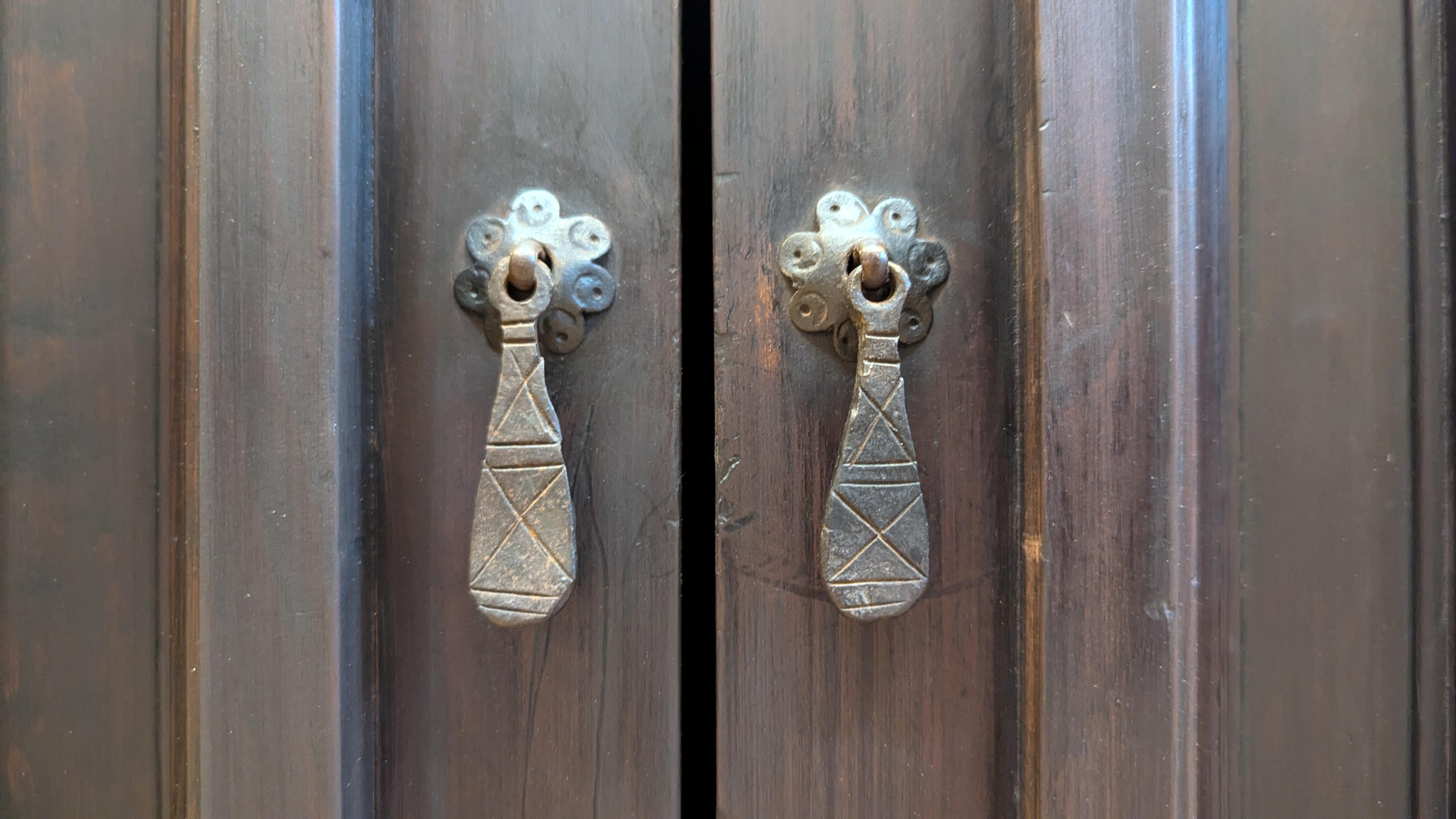 Credenza brutalista di metà secolo in vendita 5