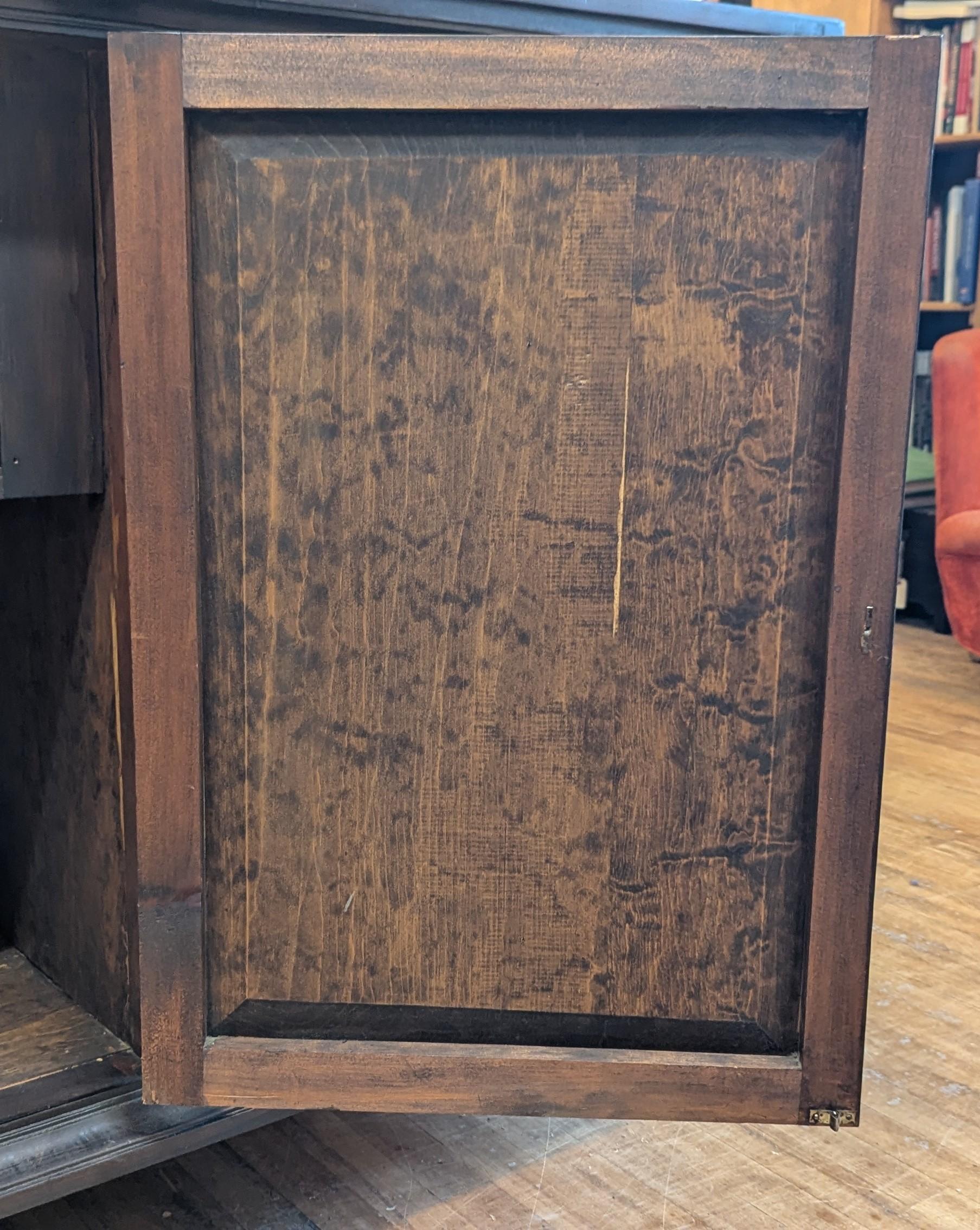Credenza brutalista di metà secolo in vendita 6