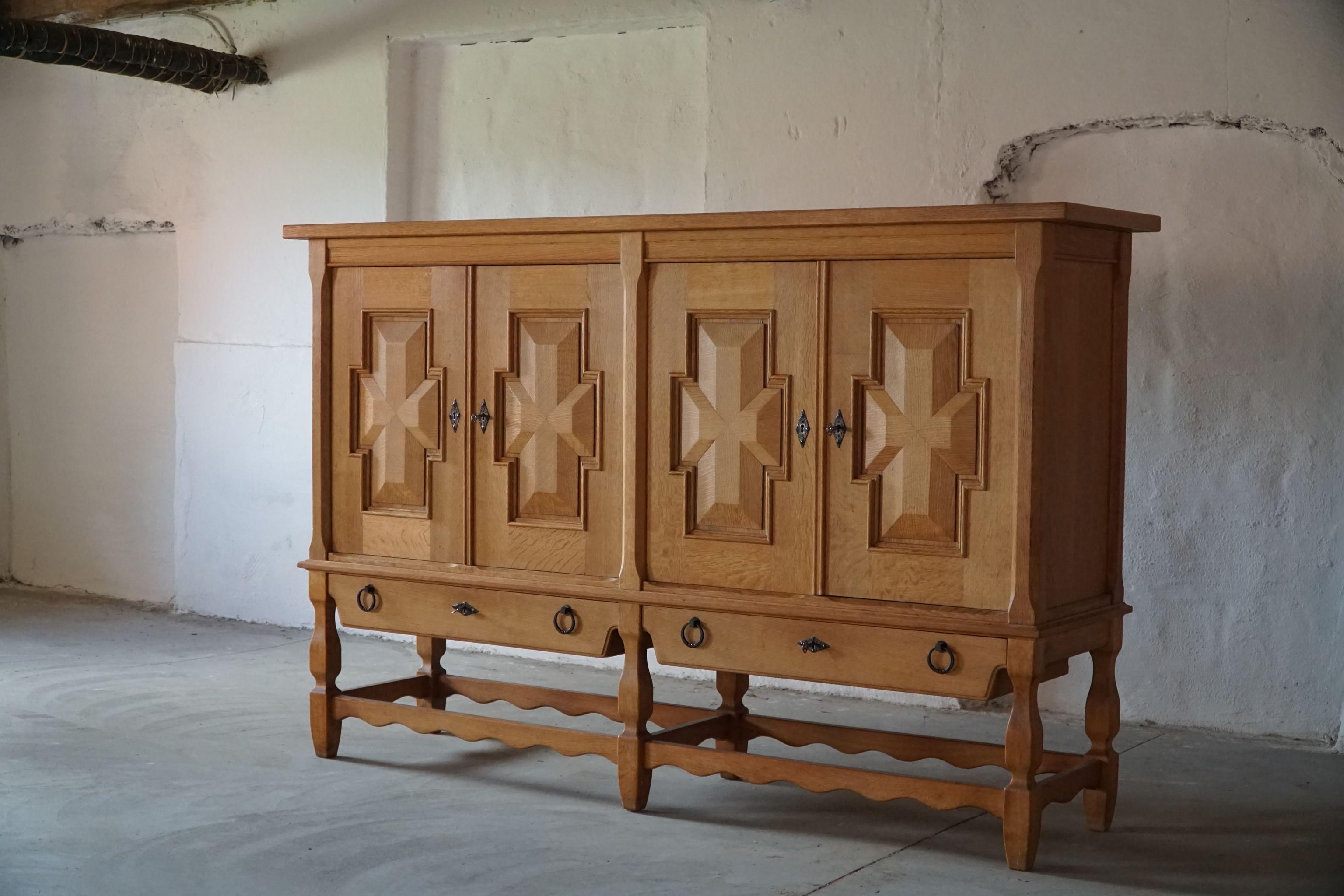 Mid Century Brutalist Sideboard in Solid Oak, Danish Cabinetmaker, Made in 1950s For Sale 12