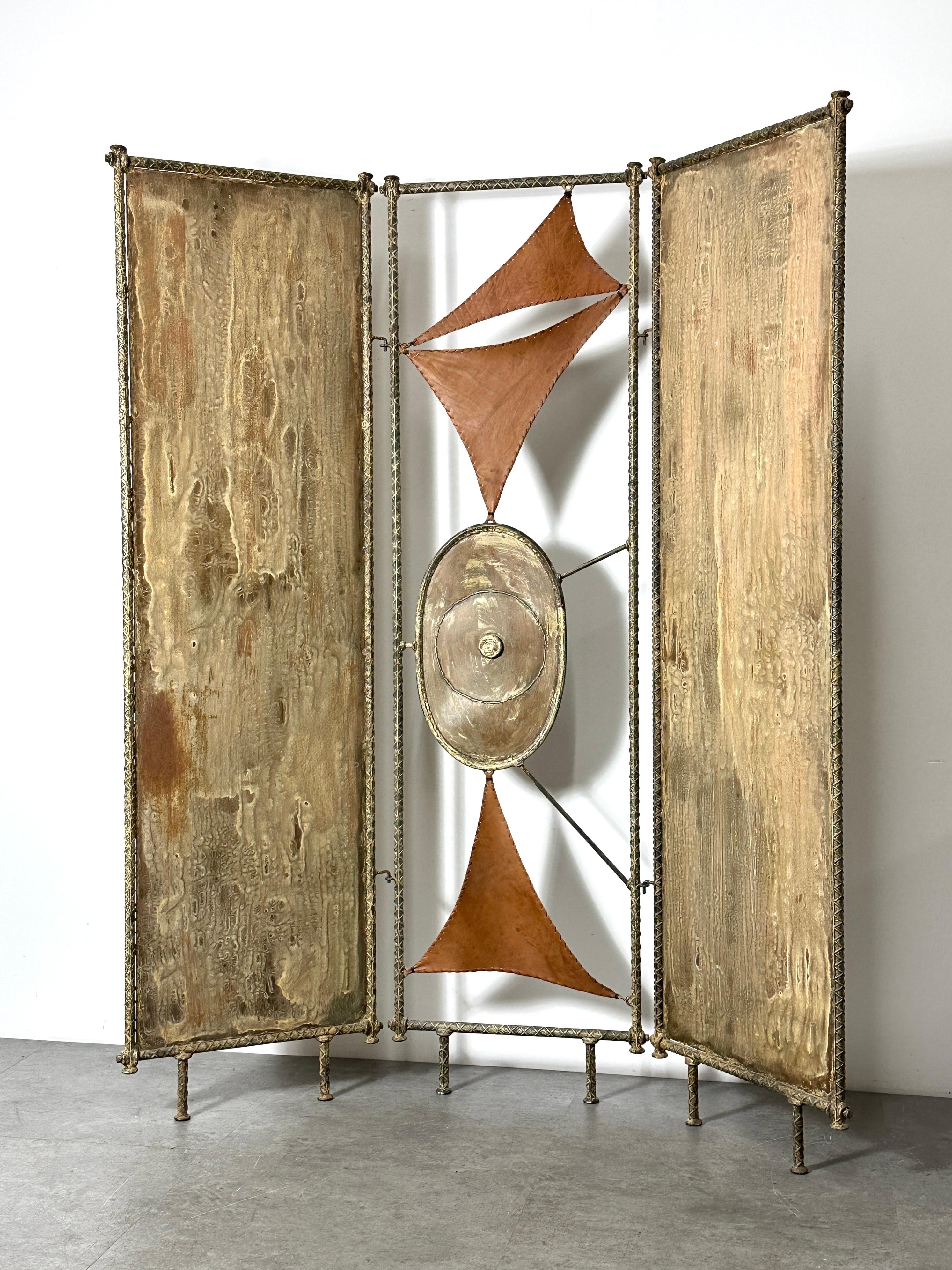North American Mid Century Brutalist Steel & Leather Three Panel Room Divider Screen Sculpture For Sale
