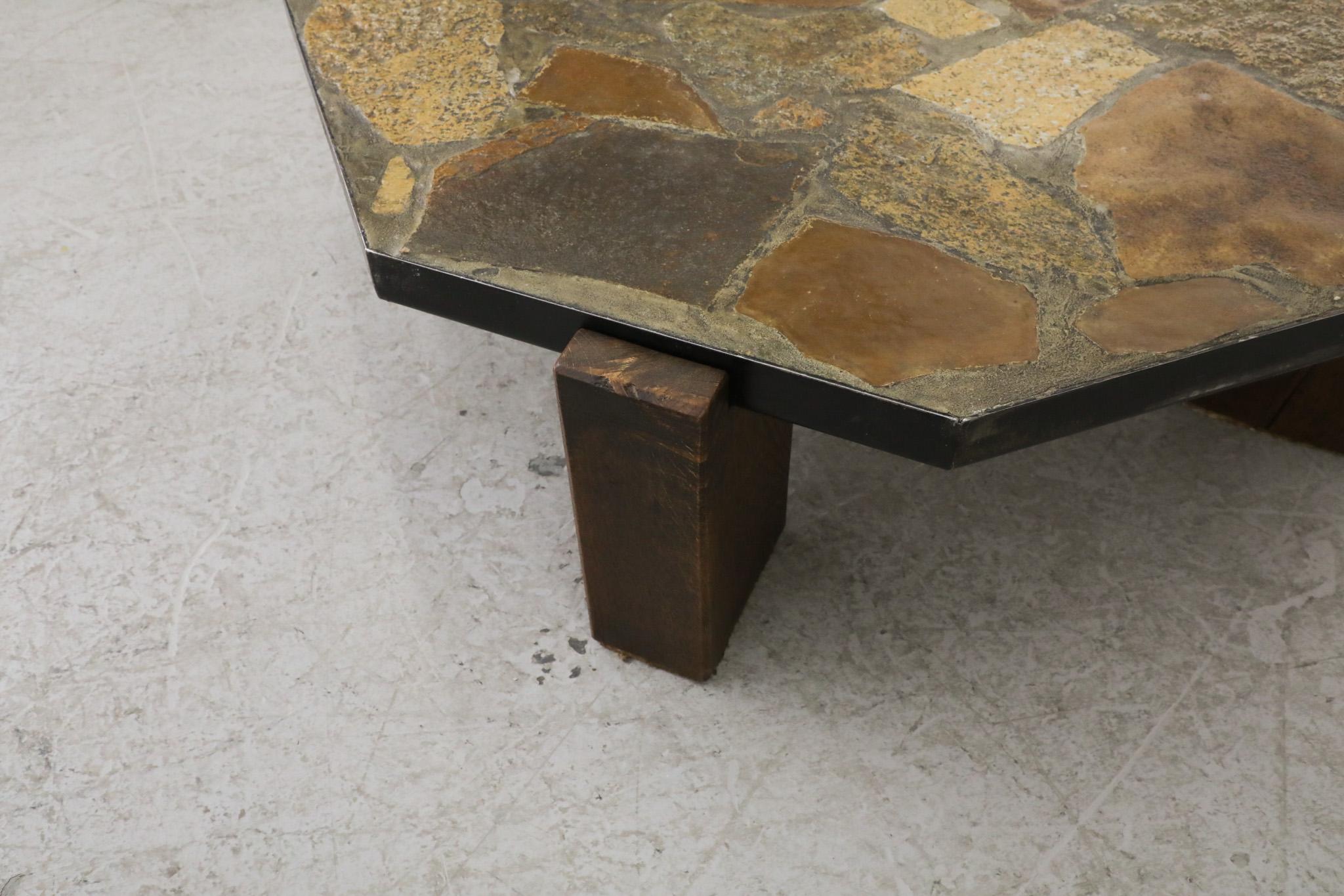 Sechseckiger brutalistischer Mid-Century-Tisch aus Stein, Holz und Stahl 3