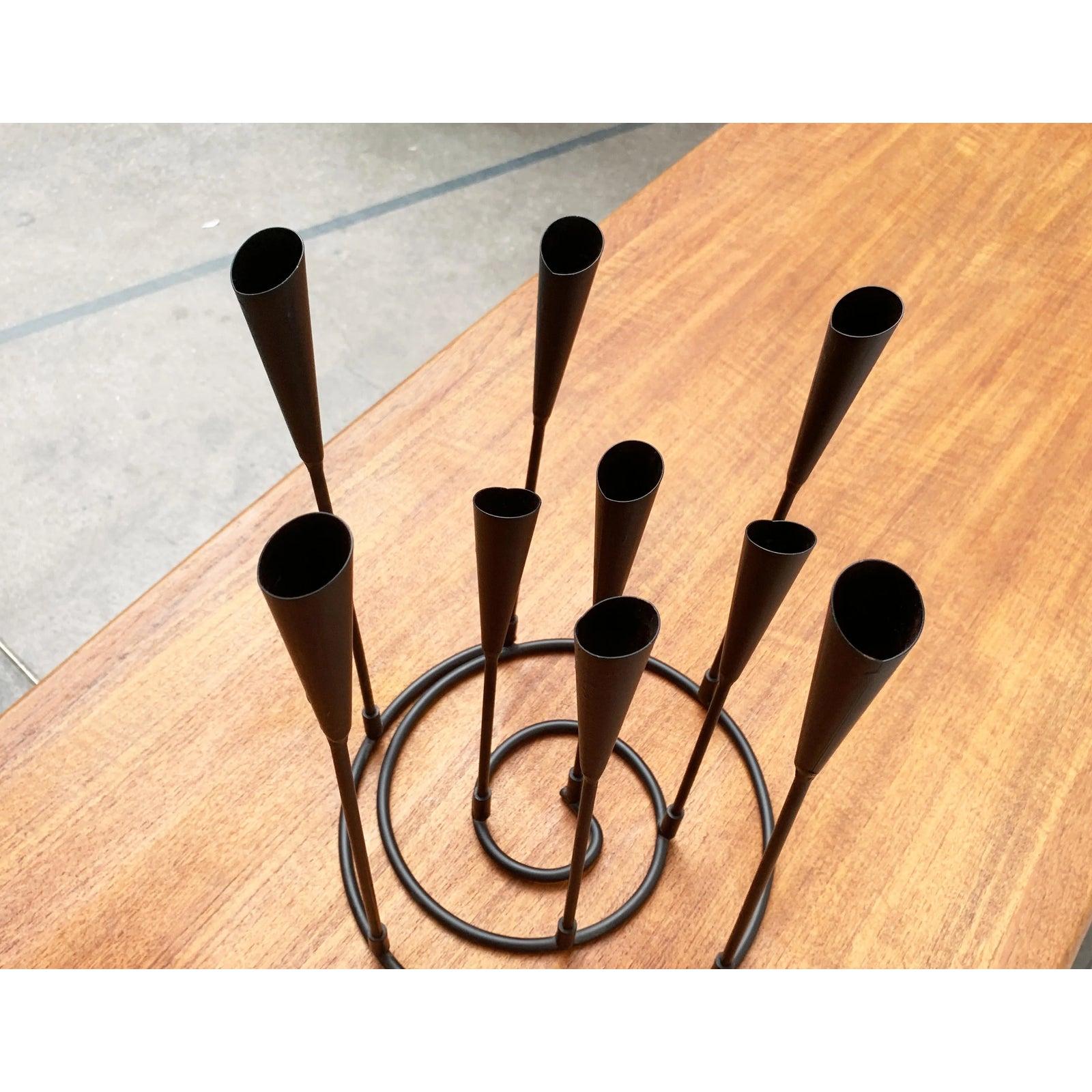 Brutalistischer String-Stil Metall-Kerzenhalter, 1960er Jahre im Angebot 3
