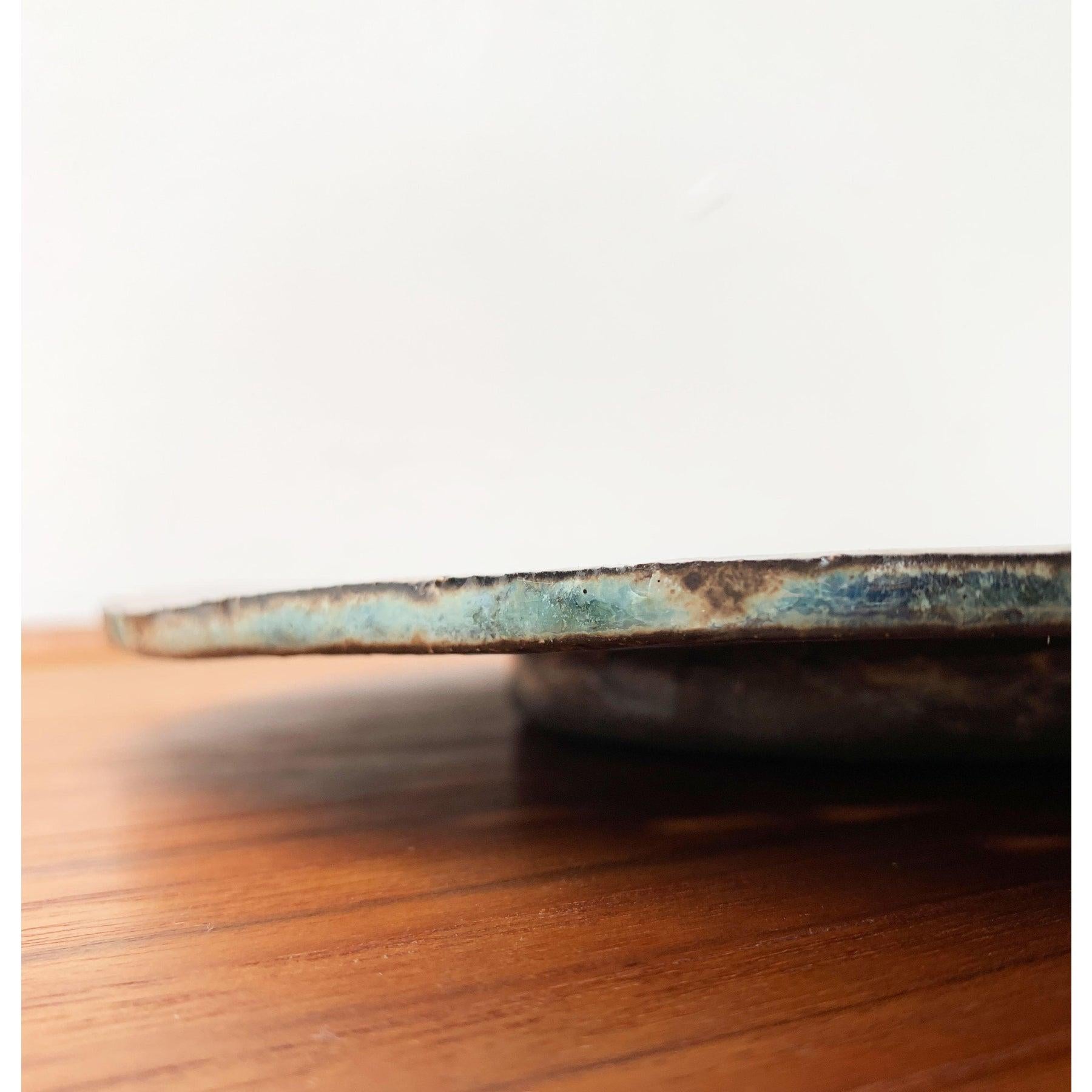 Assiette à gâteaux en poterie Studio Brutalist du milieu du siècle, années 1960 en vente 4