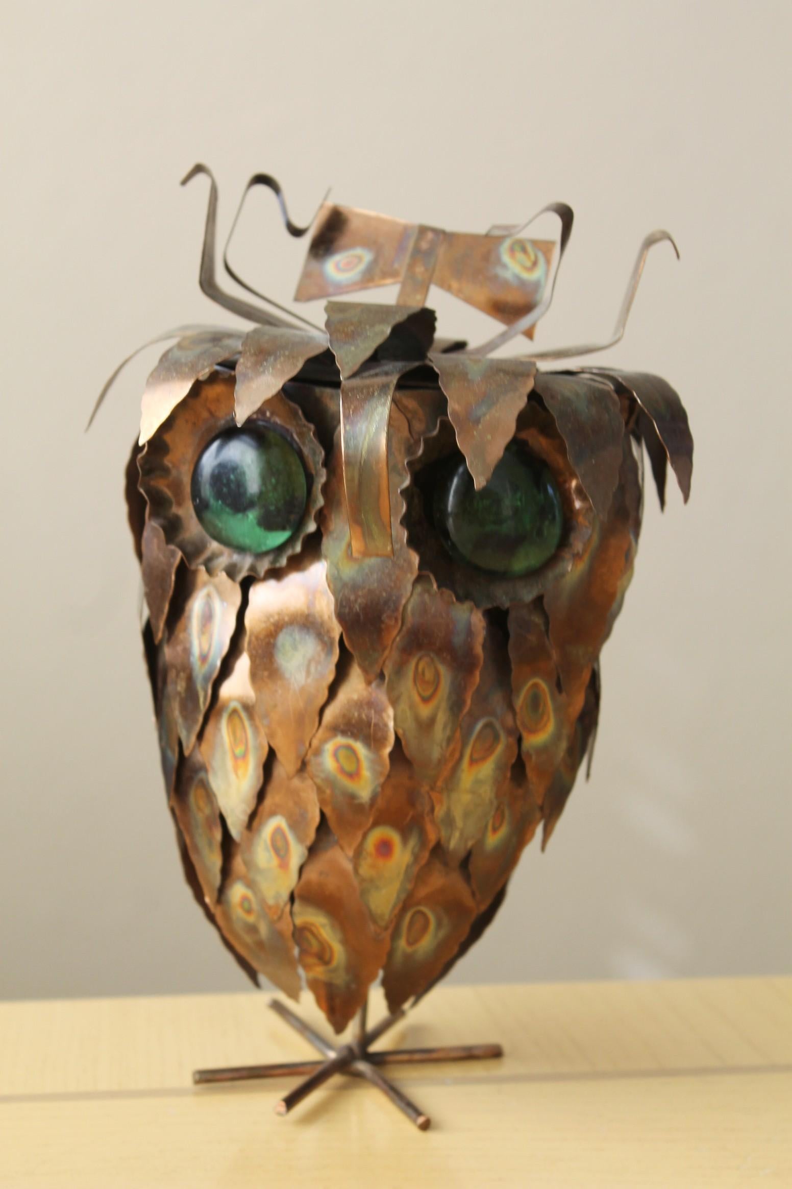 American Mid Century Brutalist Torch Cut Brass and Copper Owl Sculpture, 1970s Green Eyes For Sale
