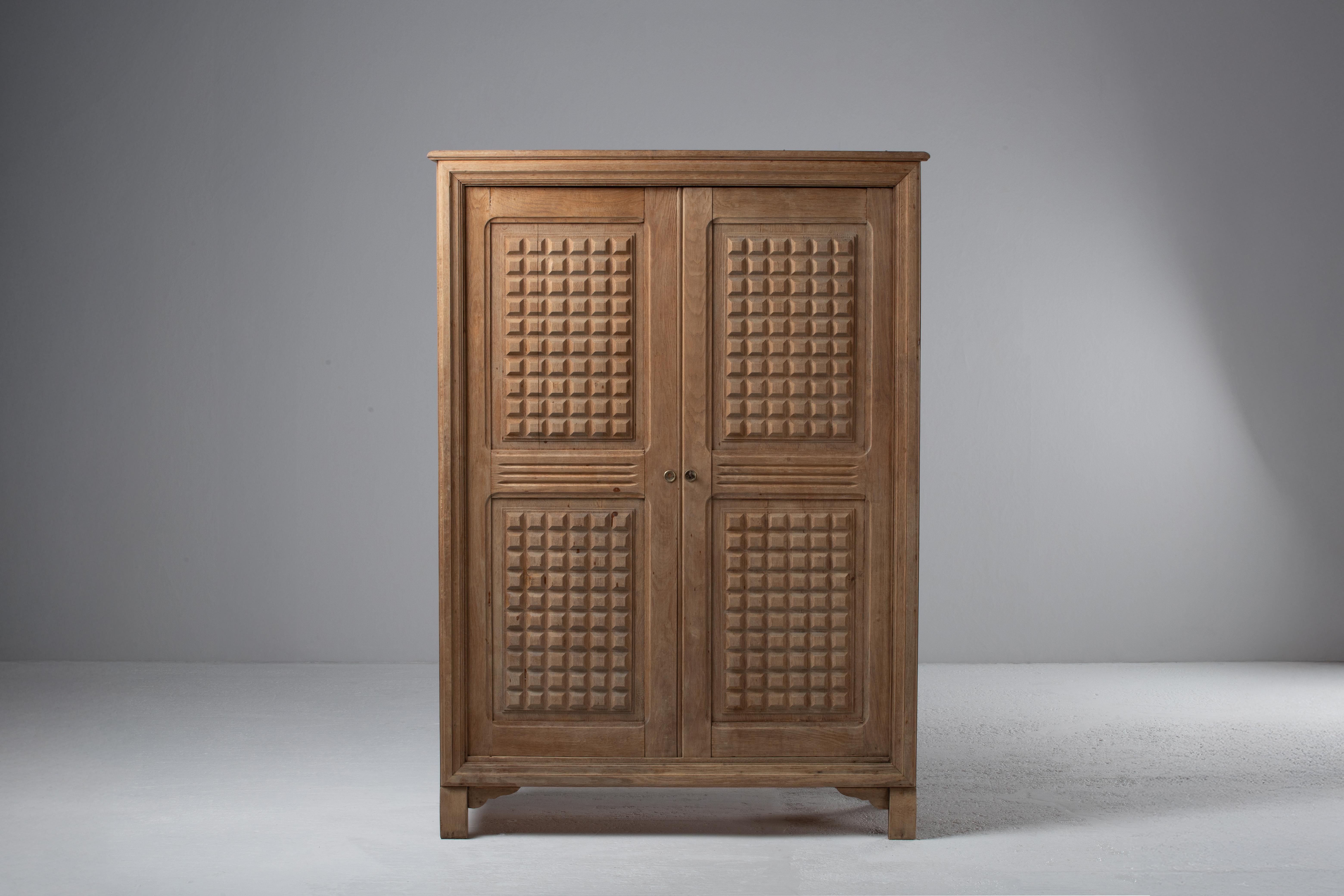 Mid-20th Century Mid-Century Brutalist Wardrobe, France, 1960