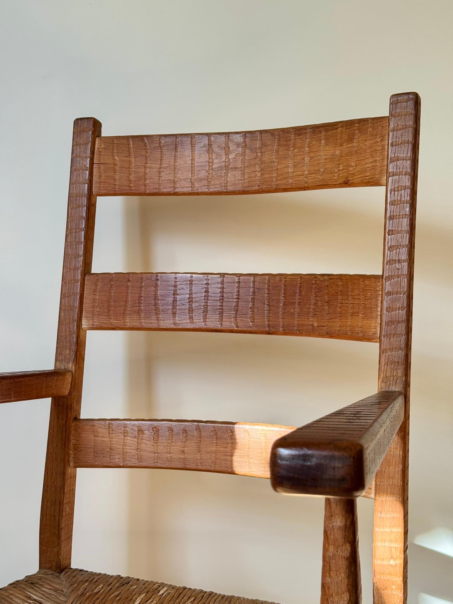 Sillón de madera brutalista de mediados de siglo en Bueno estado para la venta en Bristol, GB