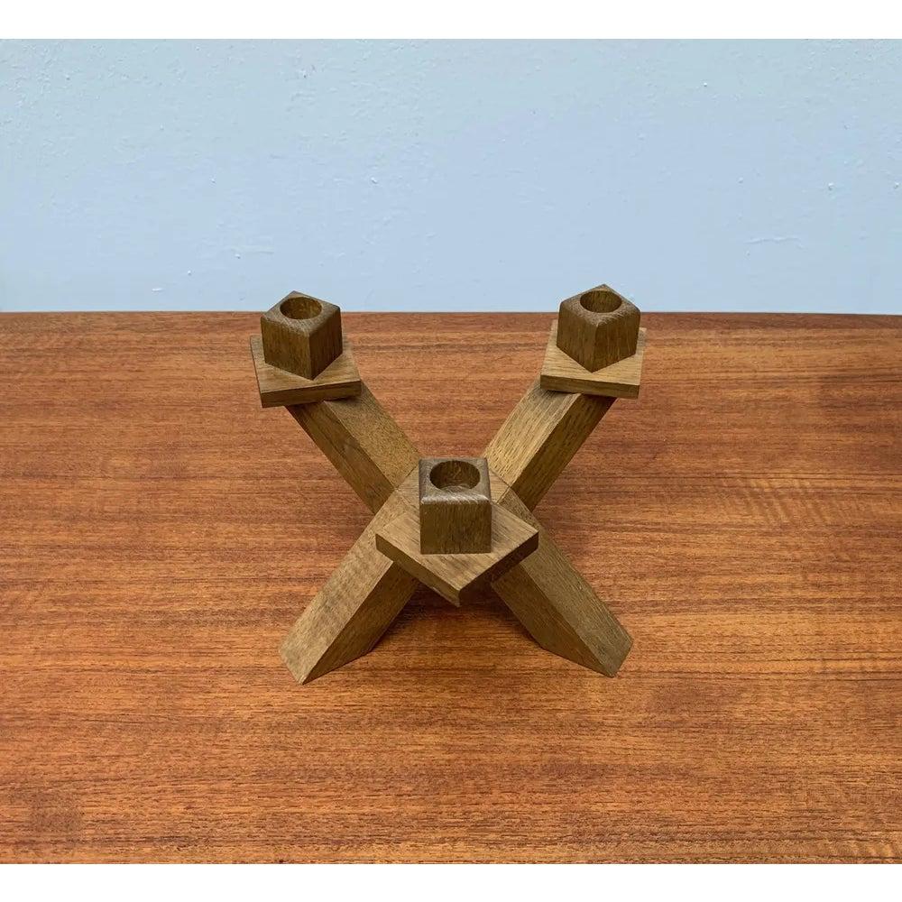 Brutalistischer Holz-Kerzenhalter aus der Jahrhundertmitte, 1960er Jahre im Angebot 6