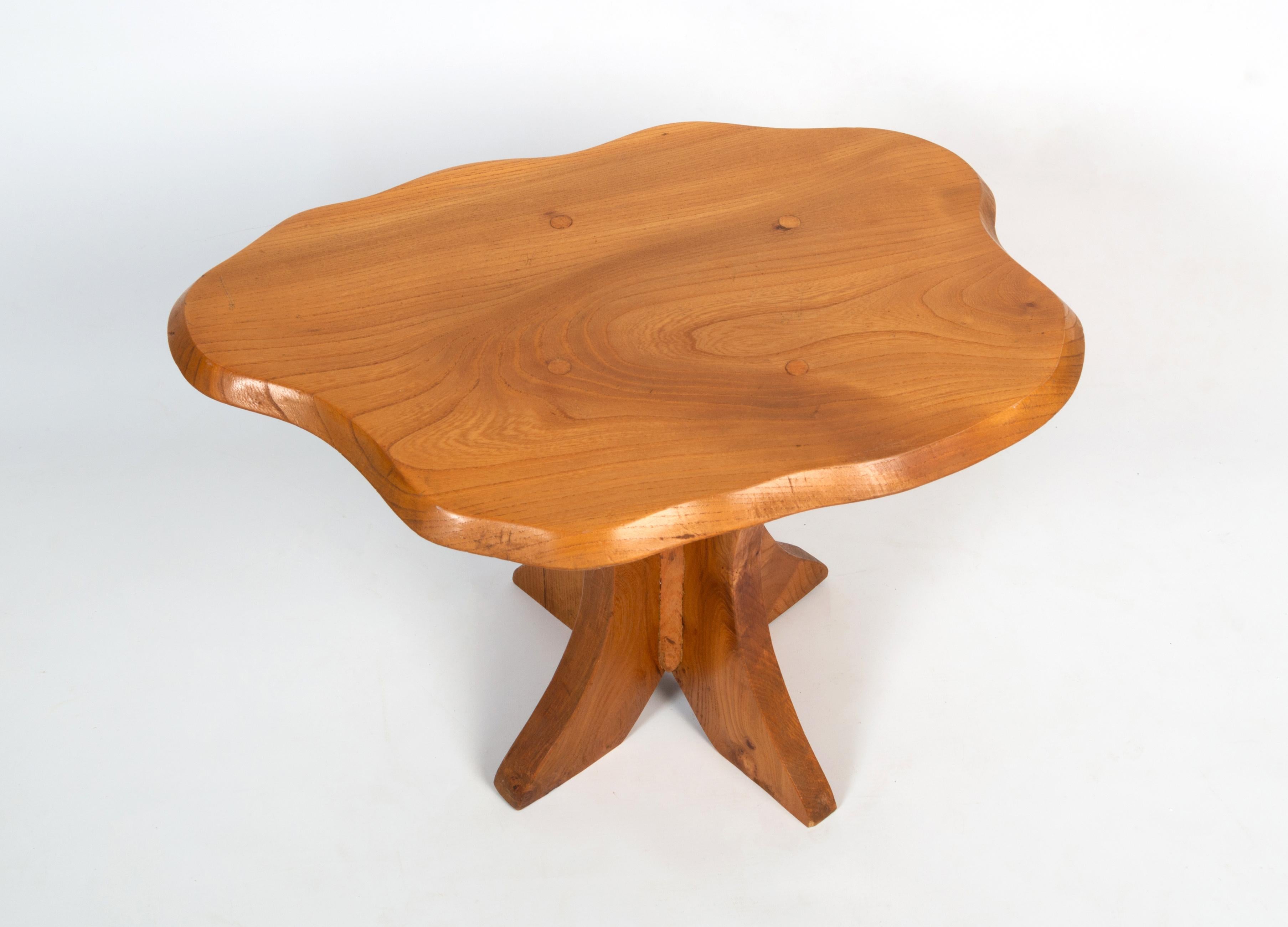 English Midcentury Brutalist Yew Wood Sculptural Side Table England, circa 1970 For Sale