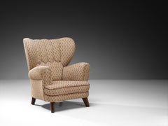 Mid-Century Bulky Lounge Chair in Beige Patterned Upholstery